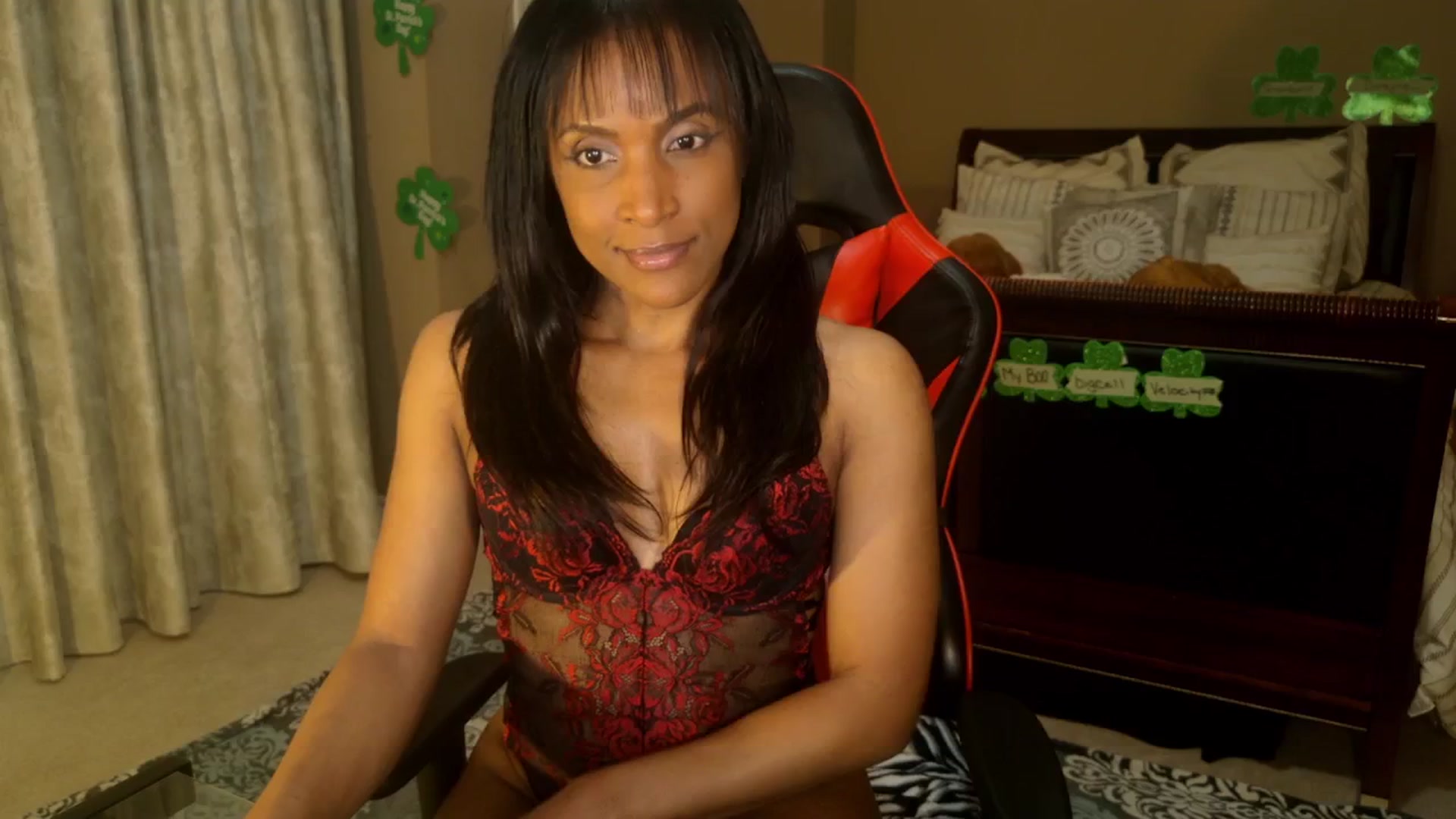Gallery image thumbnail from Ms_WetNWild's myfreecams stream on, 03/25/2025, 01:51 image 2 of 20