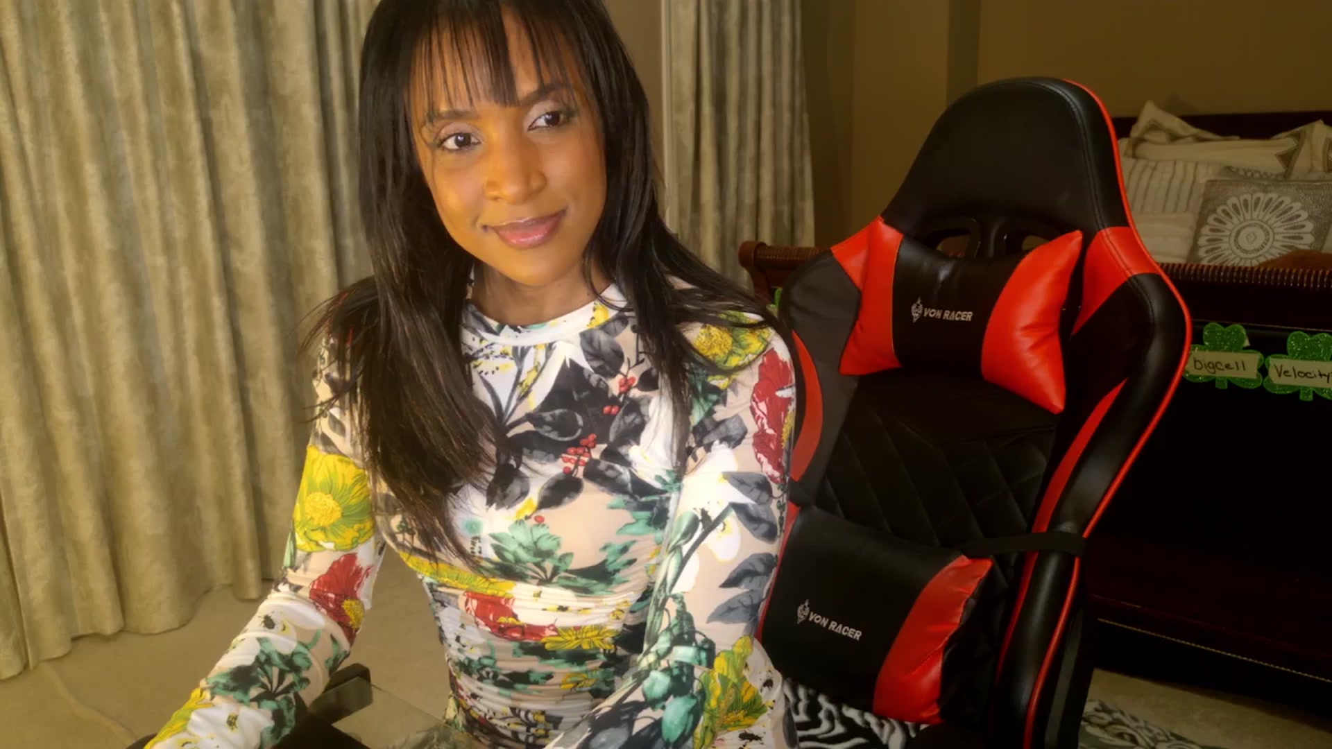 Gallery image thumbnail from Ms_WetNWild's myfreecams stream on, 03/28/2025, 24:10 image 2 of 20