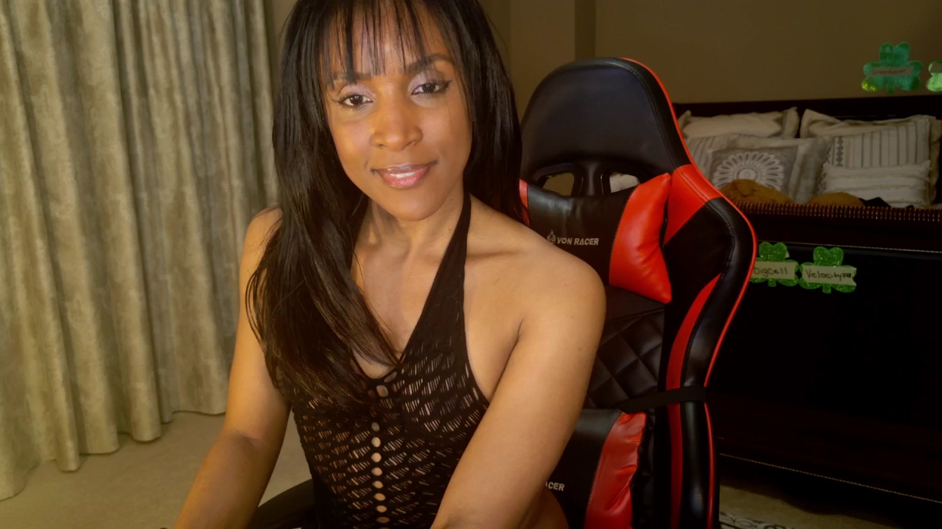 Gallery image thumbnail from Ms_WetNWild's myfreecams stream on, 03/28/2025, 17:25 image 3 of 20
