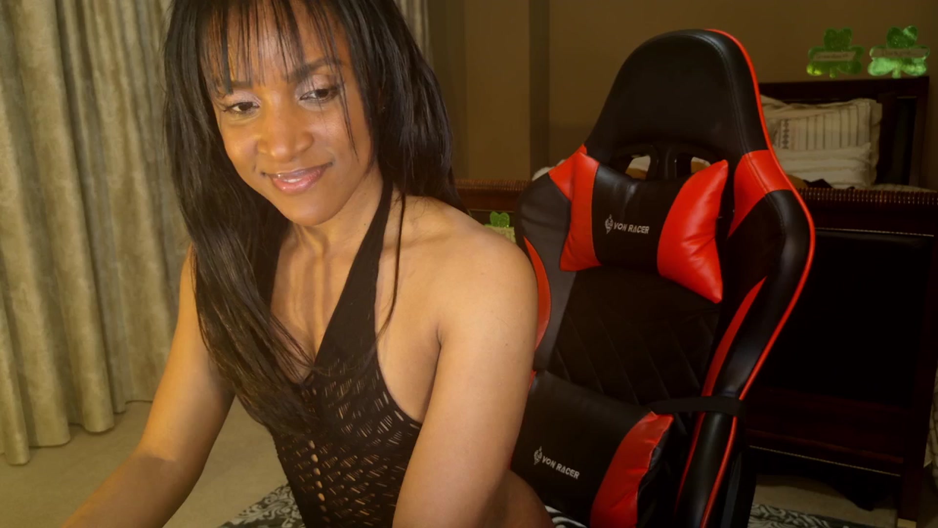 Gallery image thumbnail from Ms_WetNWild's myfreecams stream on, 03/28/2025, 17:25 image 11 of 20