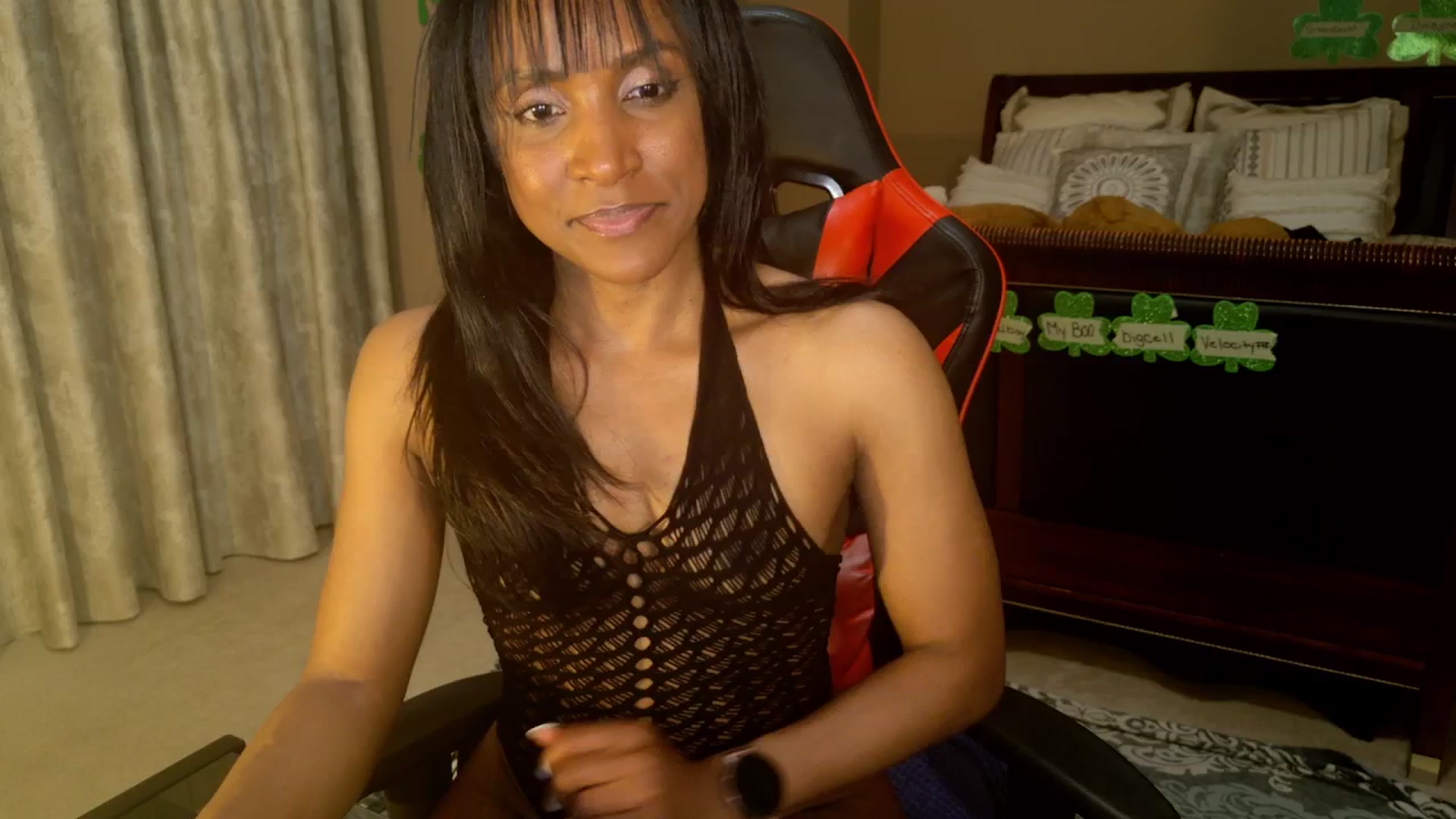Gallery image thumbnail from Ms_WetNWild's myfreecams stream on, 03/28/2025, 22:08 image 2 of 20
