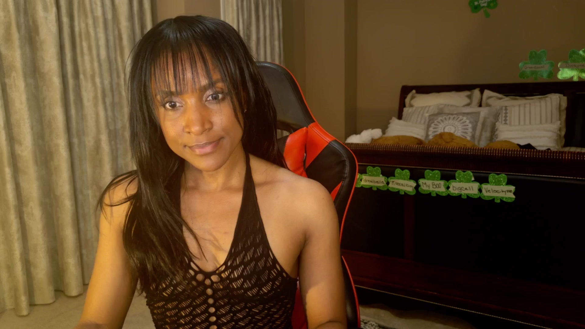 Gallery image thumbnail from Ms_WetNWild's myfreecams stream on, 03/28/2025, 22:08 image 18 of 20