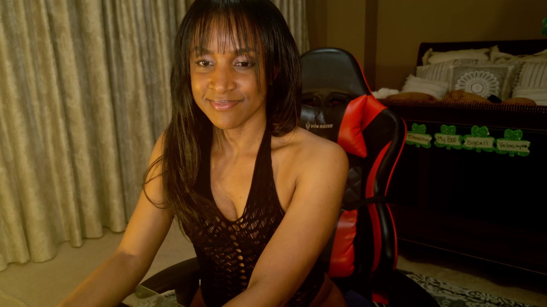 Gallery image thumbnail from Ms_WetNWild's myfreecams stream on, 03/29/2025, 01:20 image 11 of 20