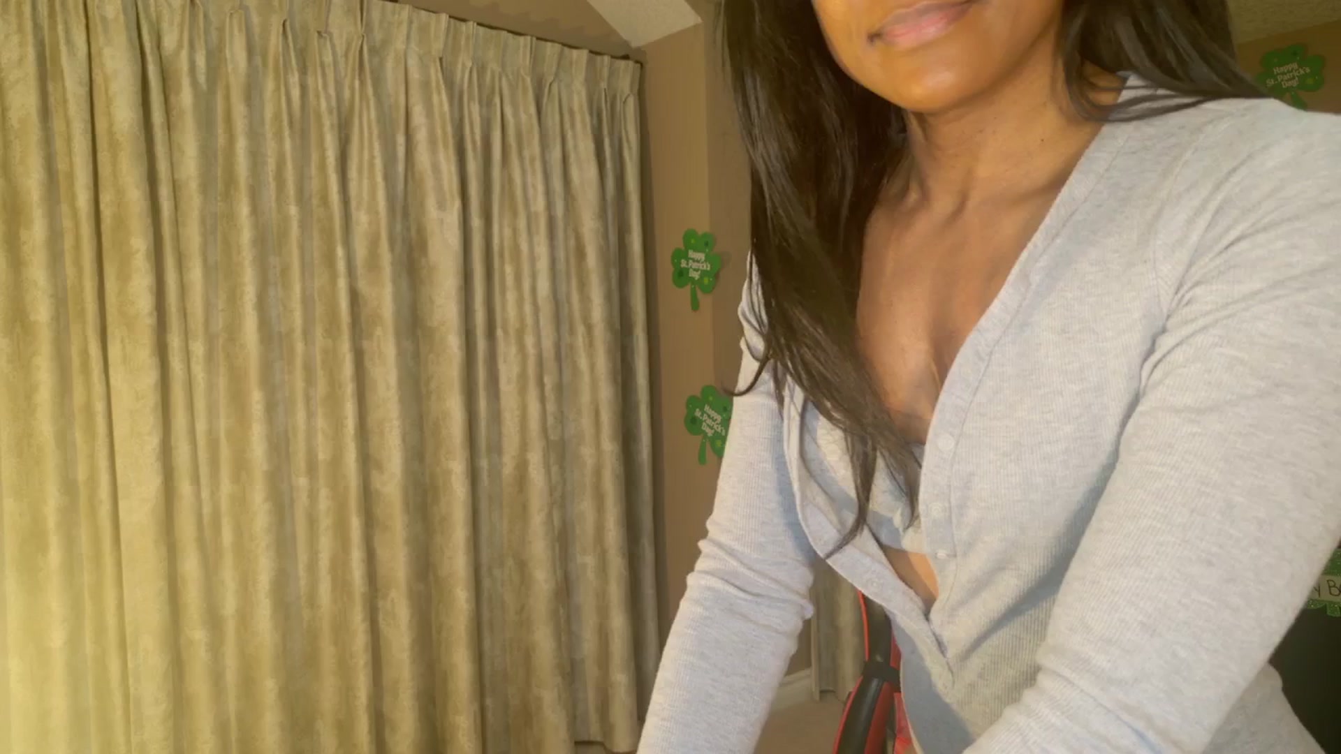 Gallery image thumbnail from Ms_WetNWild's myfreecams stream on, 03/31/2025, 04:25 image 14 of 20