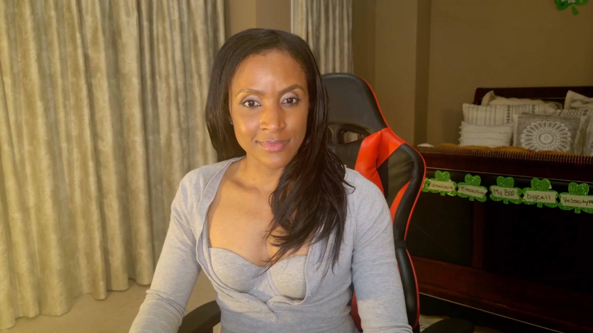 Gallery image thumbnail from Ms_WetNWild's myfreecams stream on, 03/31/2025, 06:47 image 11 of 20