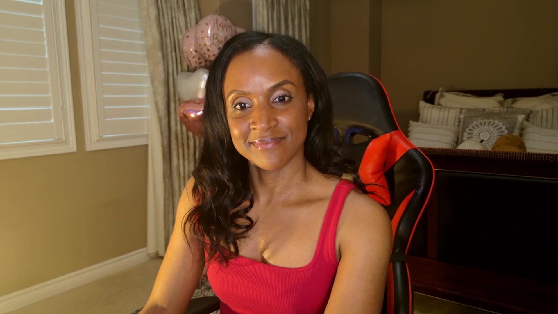 Gallery image thumbnail from Ms_WetNWild's myfreecams stream on, 05/06/2025, 24:06 image 12 of 20