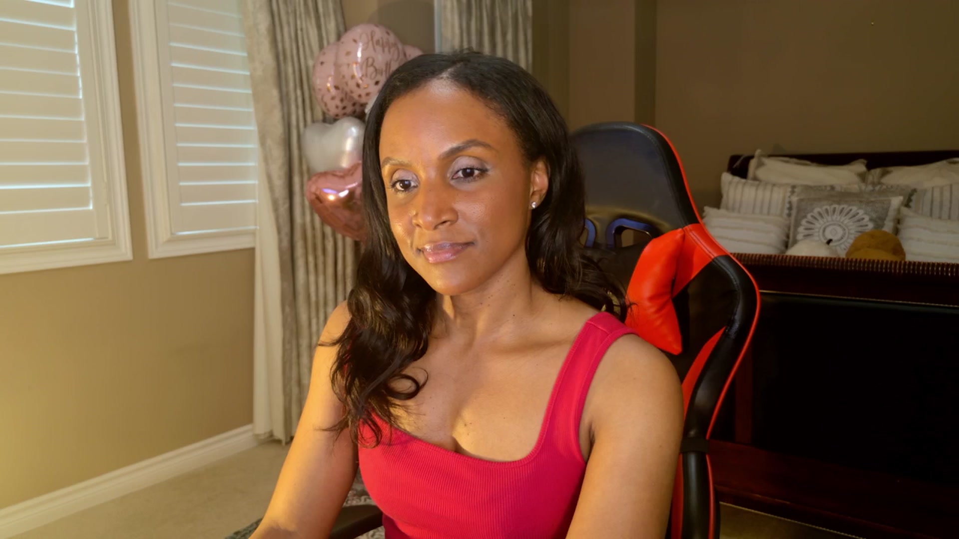 Gallery image thumbnail from Ms_WetNWild's myfreecams stream on, 05/06/2025, 24:06 image 4 of 20