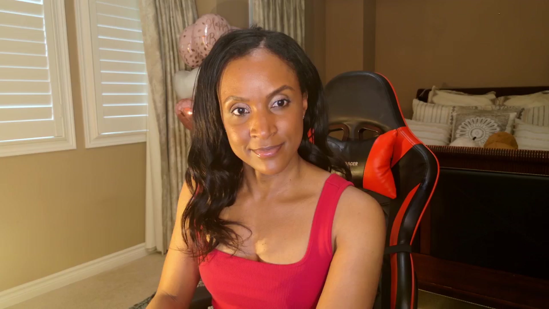 Gallery image thumbnail from Ms_WetNWild's myfreecams stream on, 05/06/2025, 24:06 image 1 of 20