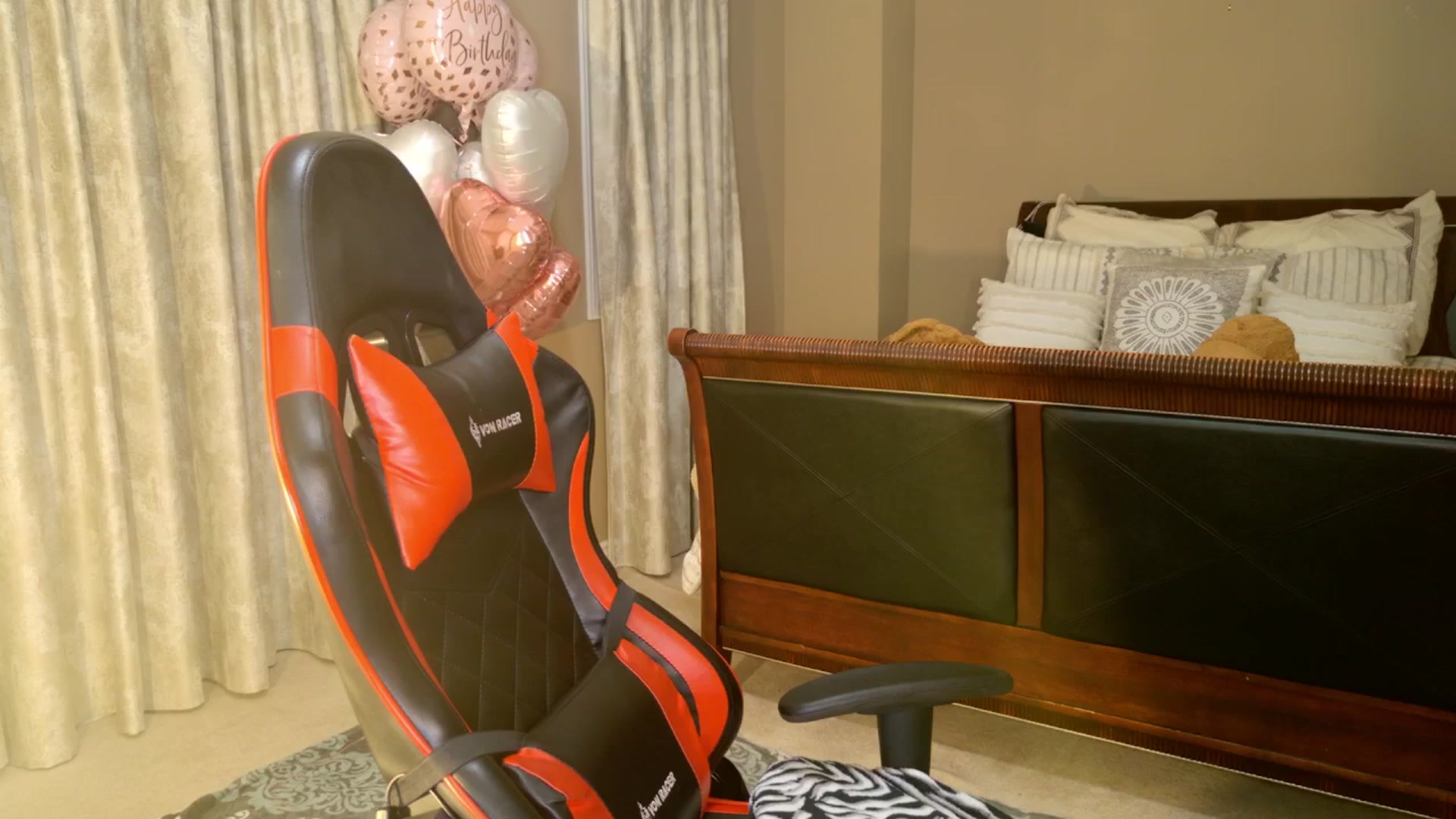 Gallery image thumbnail from Ms_WetNWild's myfreecams stream on, 05/06/2025, 03:20 image 6 of 20