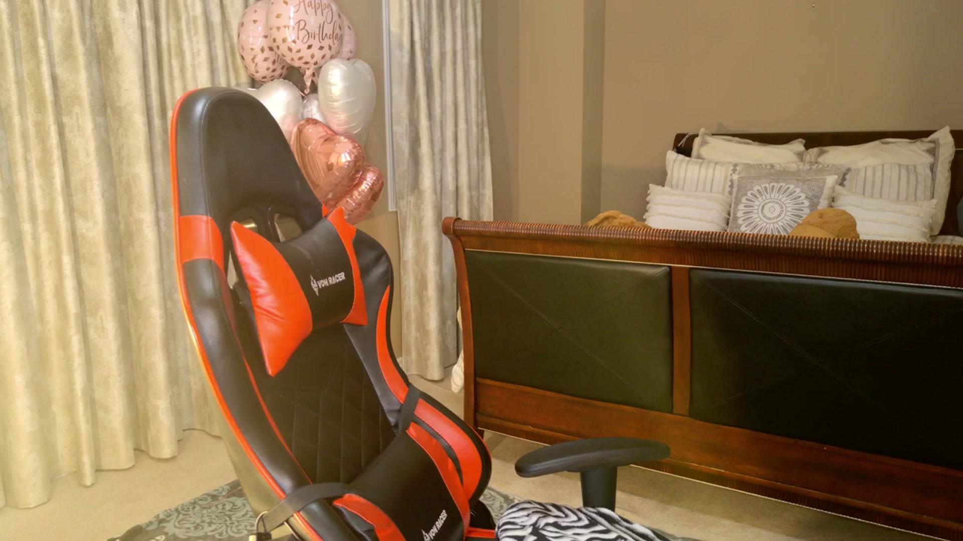 Gallery image thumbnail from Ms_WetNWild's myfreecams stream on, 05/06/2025, 03:20 image 7 of 20