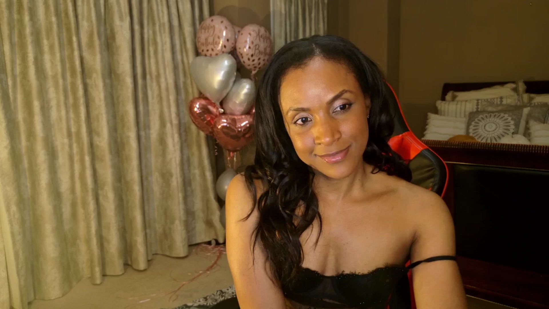 Gallery image thumbnail from Ms_WetNWild's myfreecams stream on, 05/08/2025, 05:01 image 9 of 20