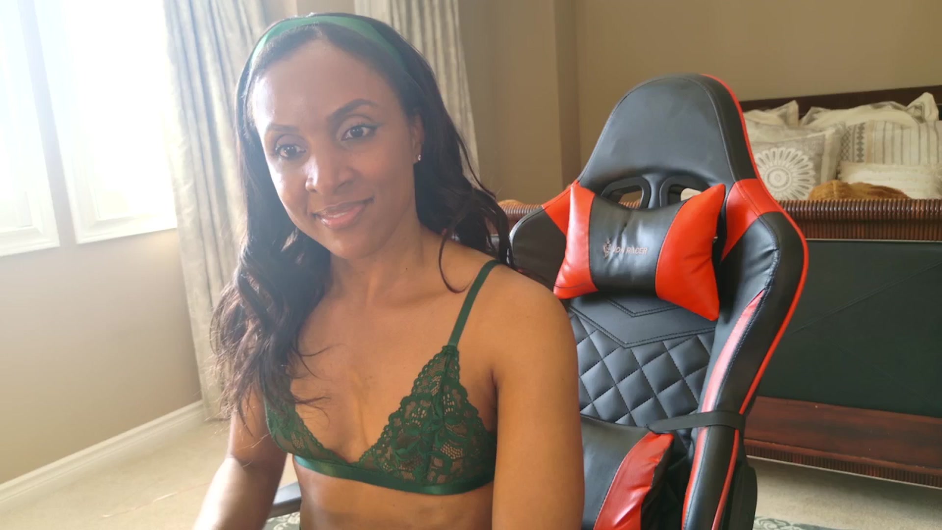 Gallery image thumbnail from Ms_WetNWild's myfreecams stream on, 05/09/2025, 21:56 image 12 of 20