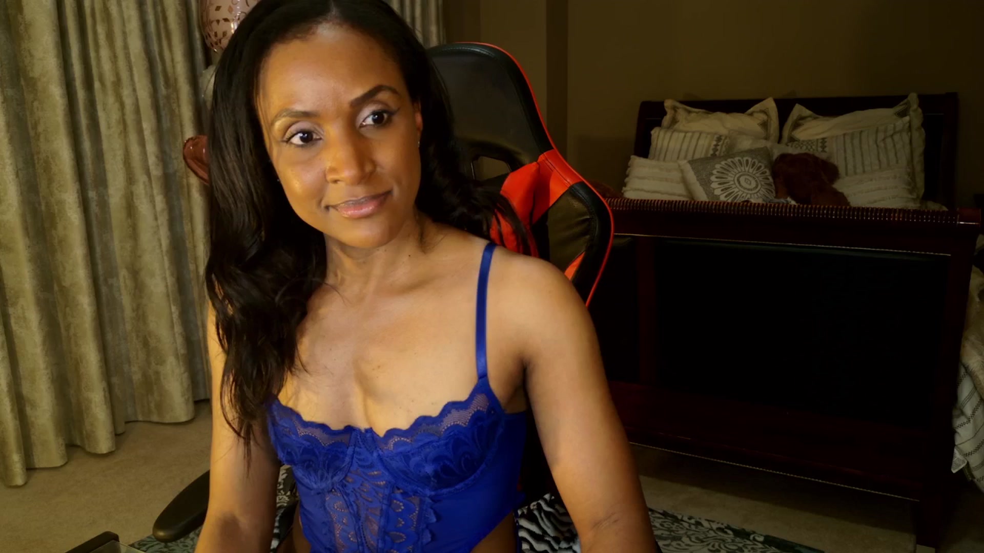 Gallery image thumbnail from Ms_WetNWild's myfreecams stream on, 05/12/2025, 04:35 image 1 of 20