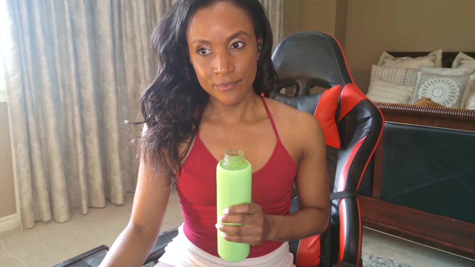 Gallery image thumbnail from Ms_WetNWild's myfreecams stream on, 05/17/2025, 19:17 image 19 of 20