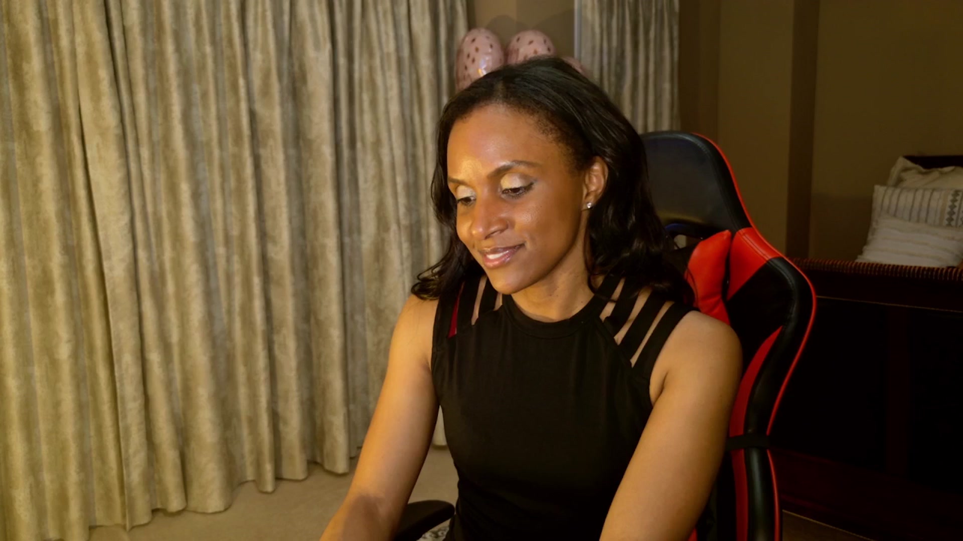 Gallery image thumbnail from Ms_WetNWild's myfreecams stream on, 05/18/2025, 05:54 image 14 of 20