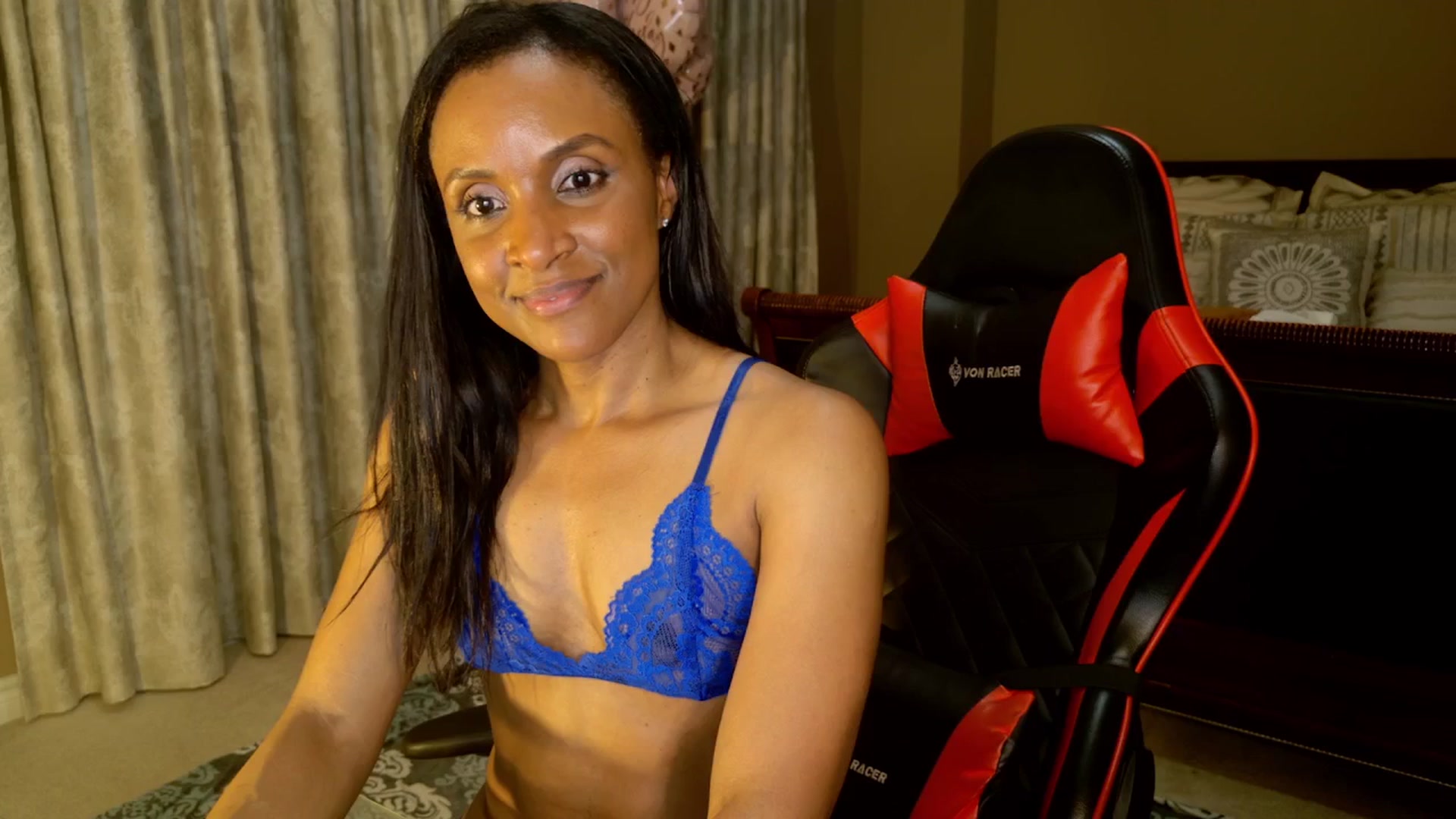 Gallery image thumbnail from Ms_WetNWild's myfreecams stream on, 05/27/2025, 02:17 image 18 of 20