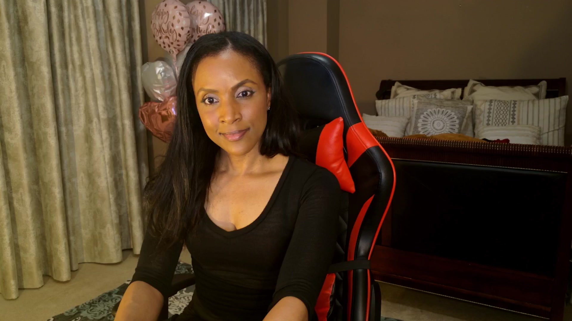 Gallery image thumbnail from Ms_WetNWild's myfreecams stream on, 05/29/2025, 24:46 image 16 of 20
