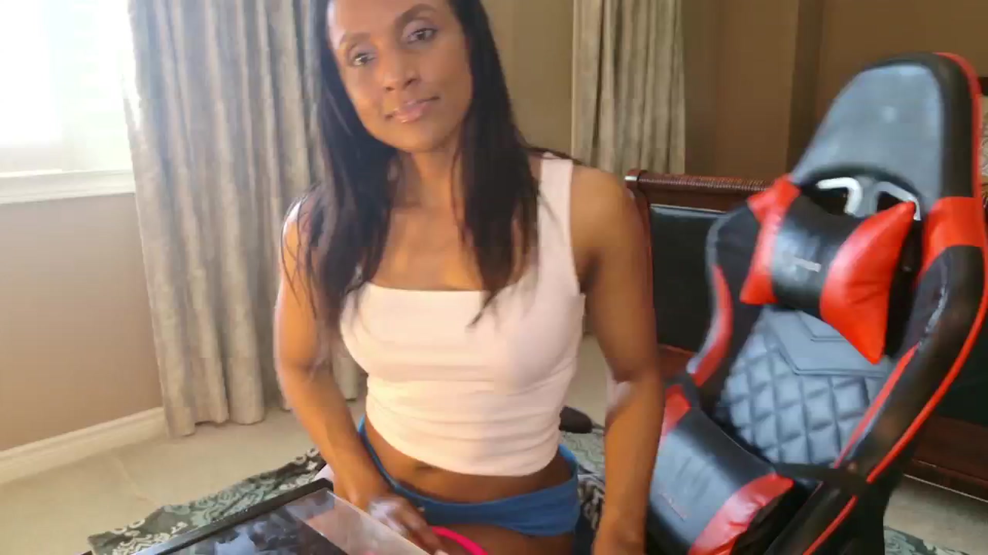 Gallery image thumbnail from Ms_WetNWild's myfreecams stream on, 06/01/2025, 18:30 image 18 of 20