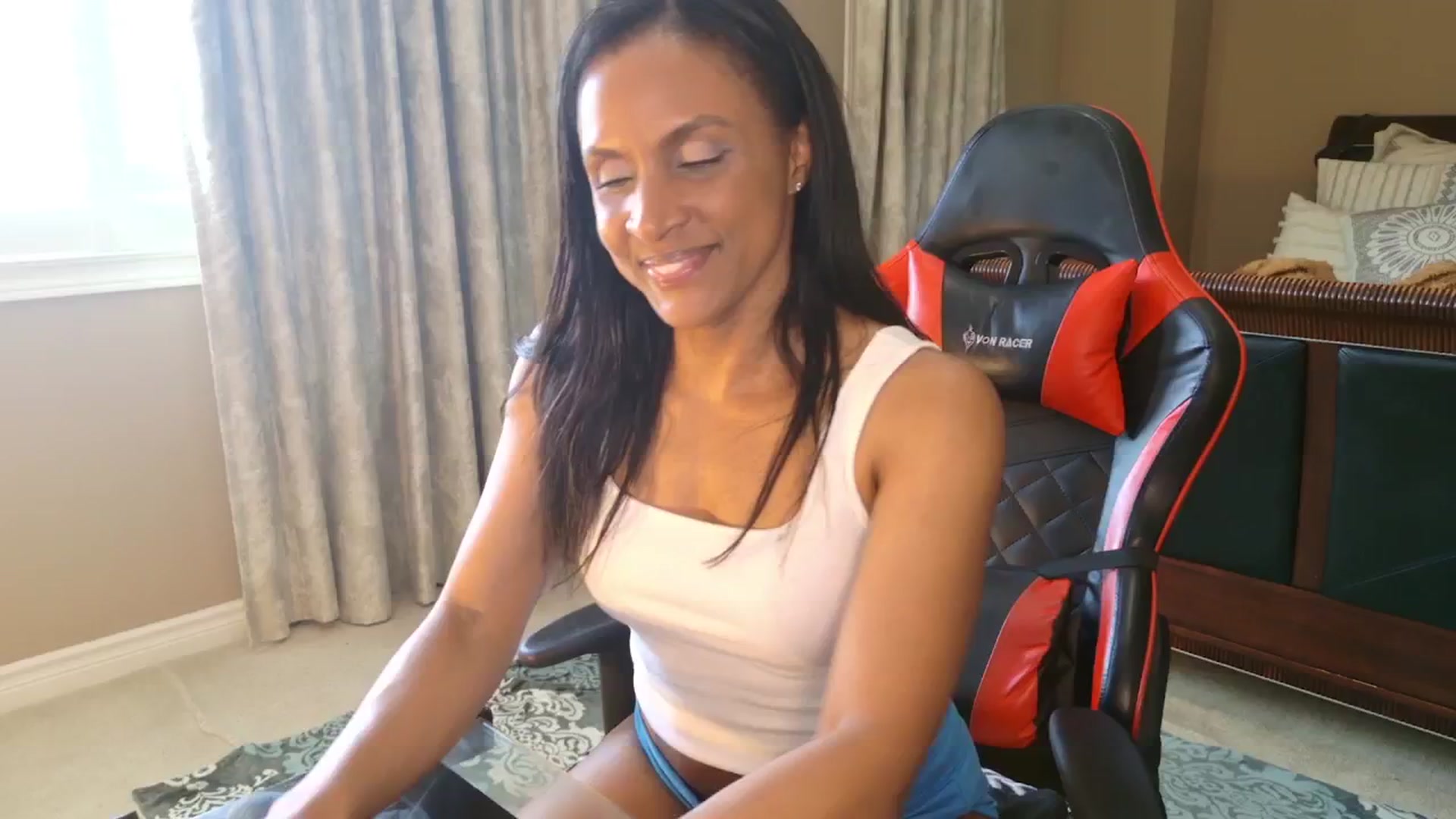Gallery image thumbnail from Ms_WetNWild's myfreecams stream on, 06/01/2025, 18:30 image 19 of 20