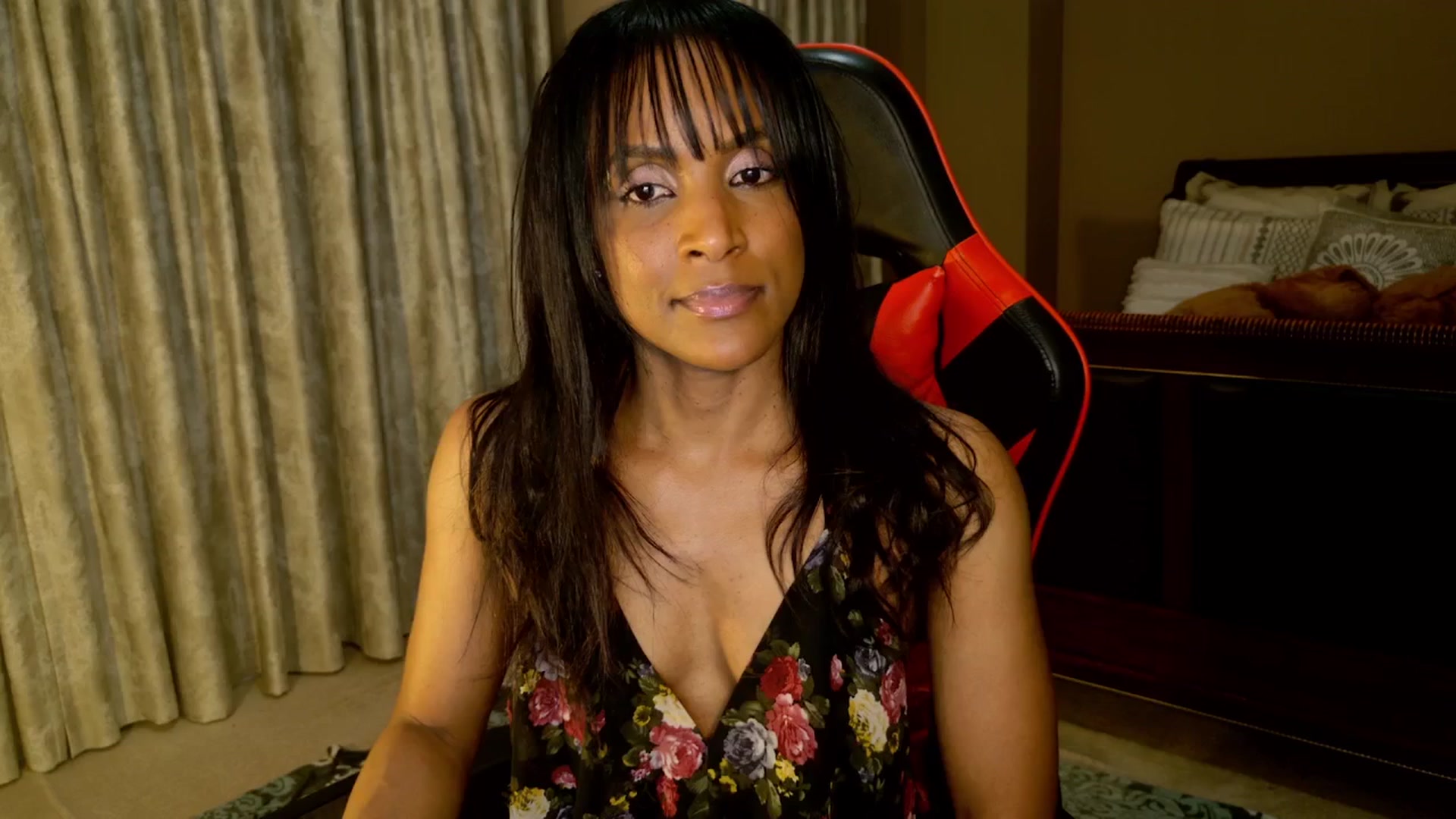 Gallery image thumbnail from Ms_WetNWild's myfreecams stream on, 06/03/2025, 24:01 image 7 of 20