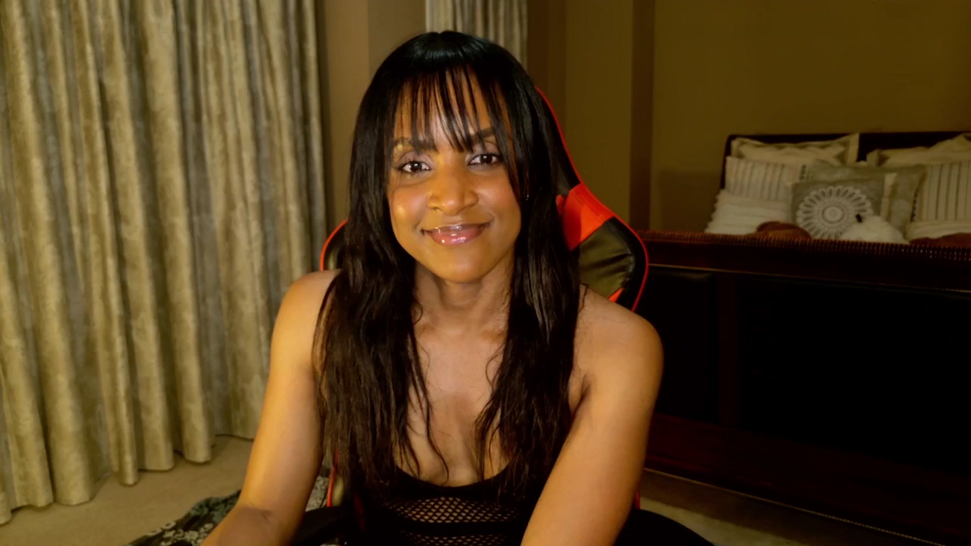 Gallery image thumbnail from Ms_WetNWild's myfreecams stream on, 06/04/2025, 04:16 image 9 of 20