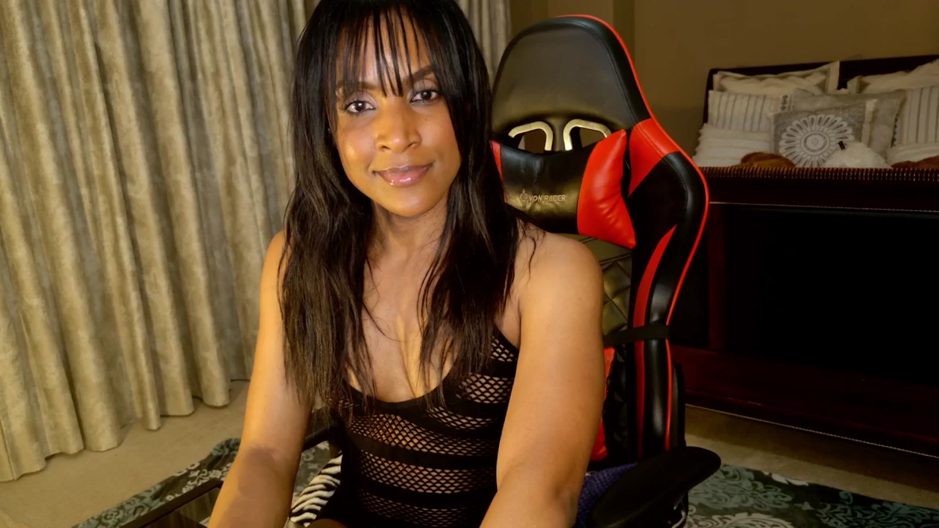 Gallery image thumbnail from Ms_WetNWild's myfreecams stream on, 06/04/2025, 04:16 image 16 of 20