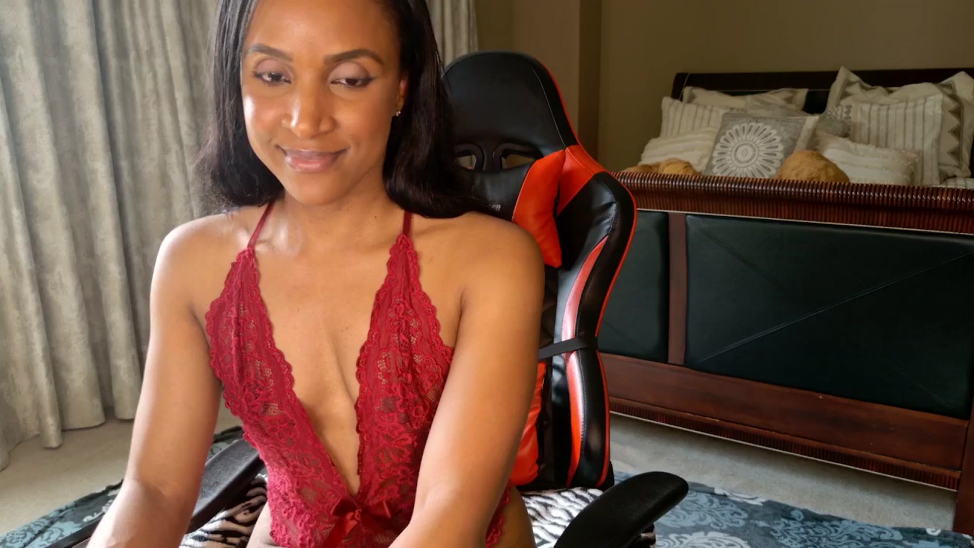 Gallery image thumbnail from Ms_WetNWild's myfreecams stream on, 06/08/2025, 21:26 image 12 of 20