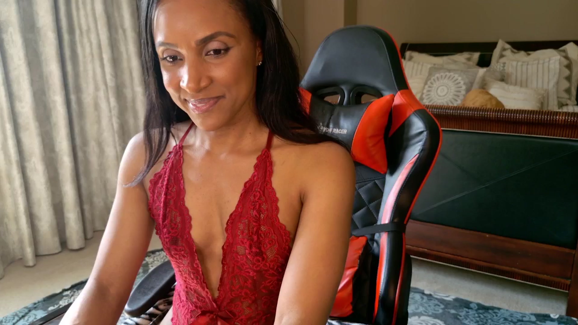 Gallery image thumbnail from Ms_WetNWild's myfreecams stream on, 06/08/2025, 21:26 image 9 of 20