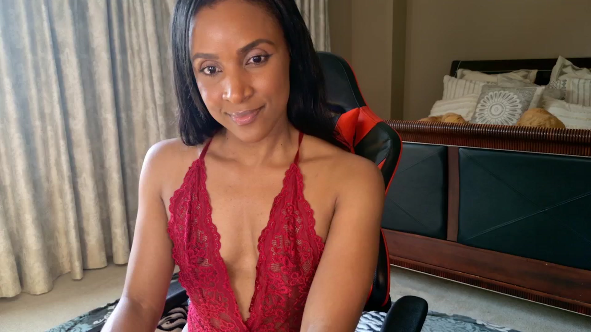 Gallery image thumbnail from Ms_WetNWild's myfreecams stream on, 06/08/2025, 21:26 image 18 of 20