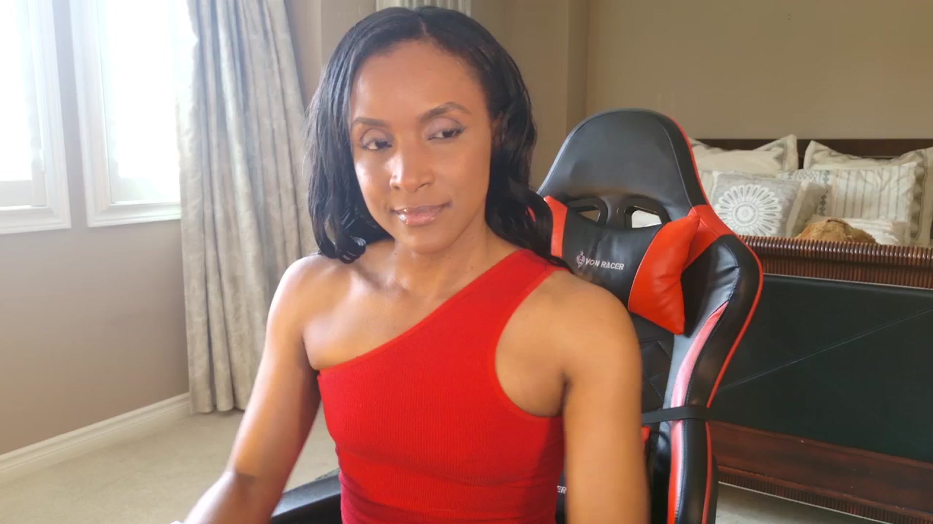 Gallery image thumbnail from Ms_WetNWild's myfreecams stream on, 06/13/2025, 18:41 image 1 of 20
