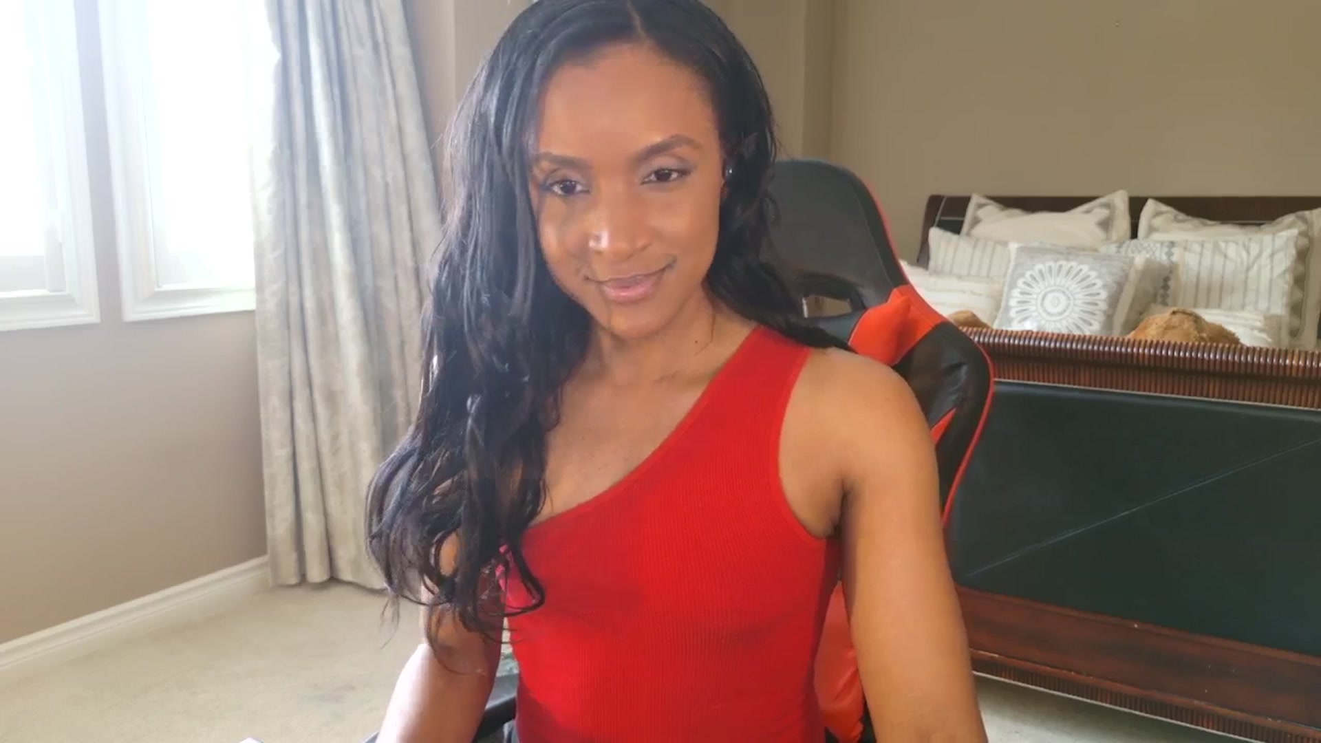 Gallery image thumbnail from Ms_WetNWild's myfreecams stream on, 06/13/2025, 18:41 image 9 of 20