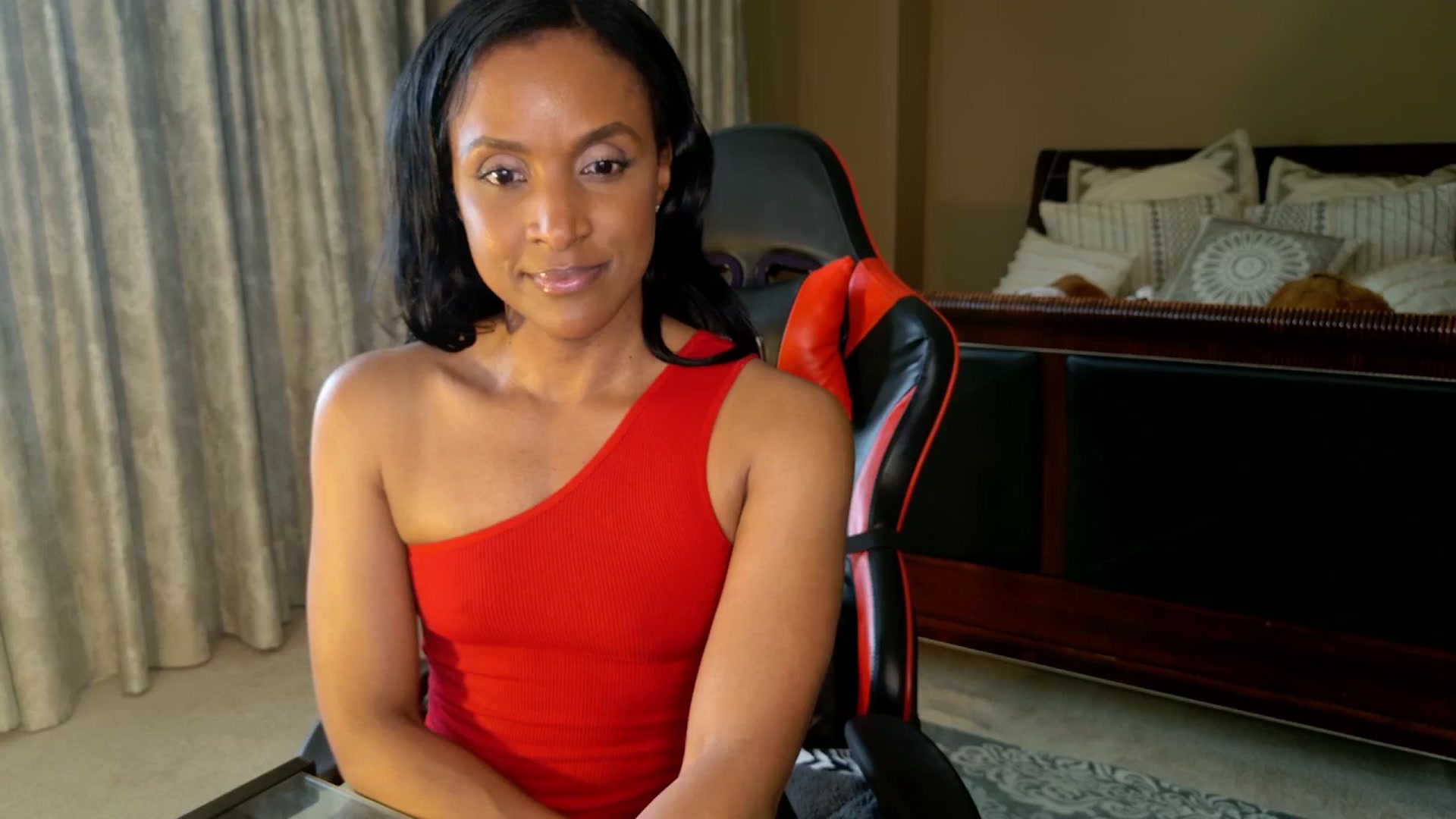 Gallery image thumbnail from Ms_WetNWild's myfreecams stream on, 06/14/2025, 24:24 image 14 of 20