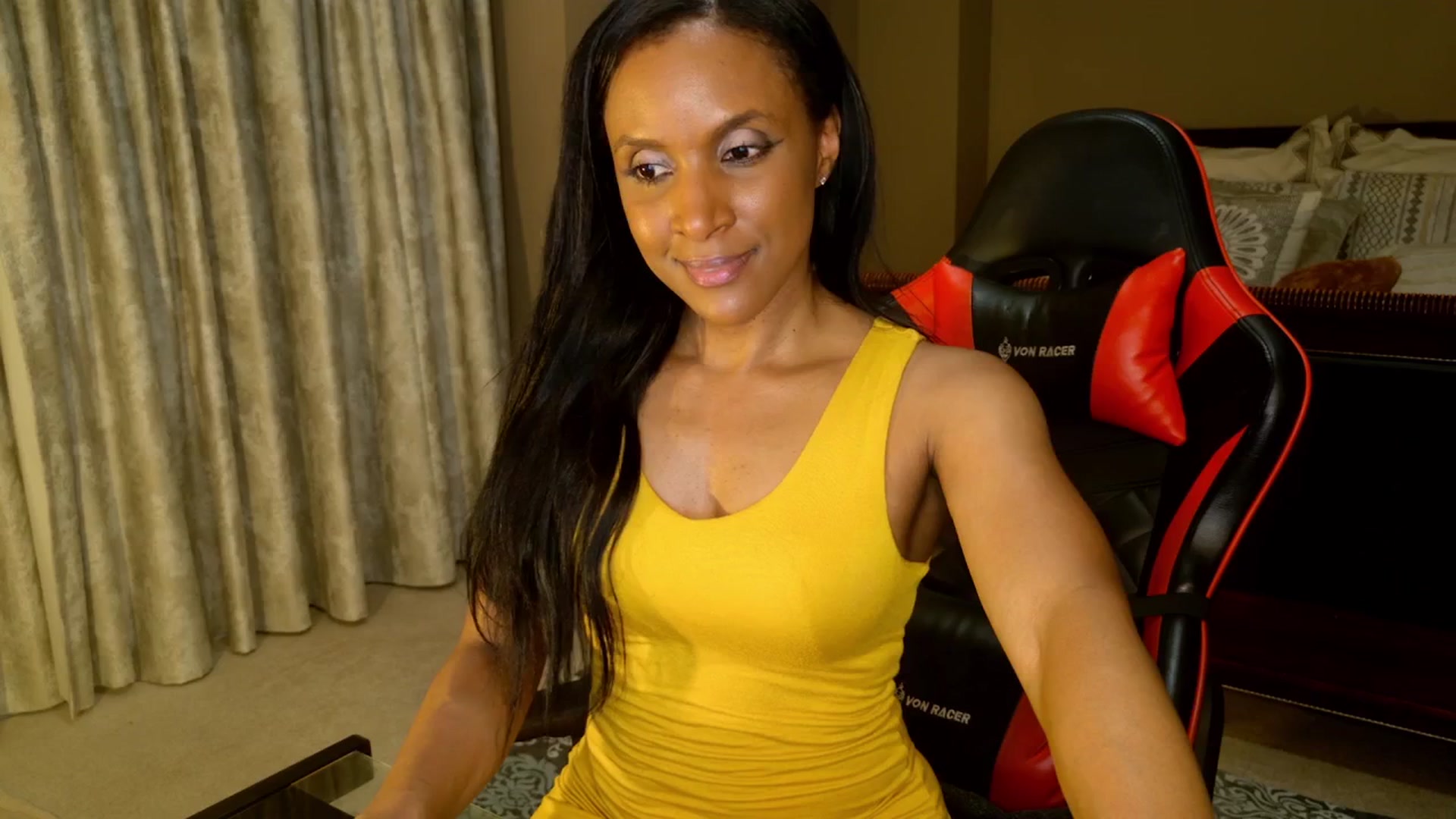 Gallery image thumbnail from Ms_WetNWild's myfreecams stream on, 06/16/2025, 02:19 image 13 of 20