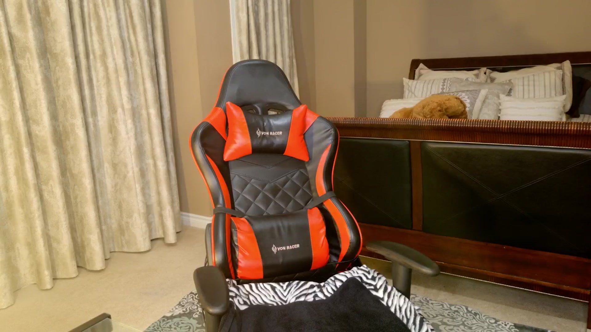 Gallery image thumbnail from Ms_WetNWild's myfreecams stream on, 06/20/2025, 18:12 image 16 of 20