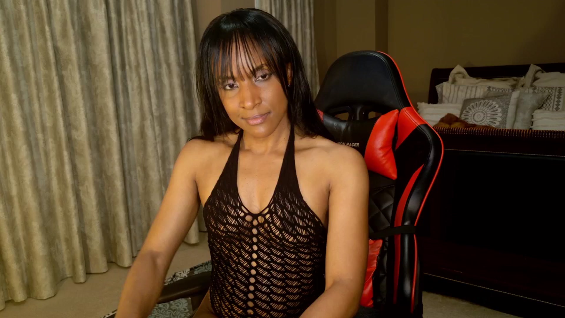 Gallery image thumbnail from Ms_WetNWild's myfreecams stream on, 06/23/2025, 17:00 image 1 of 20