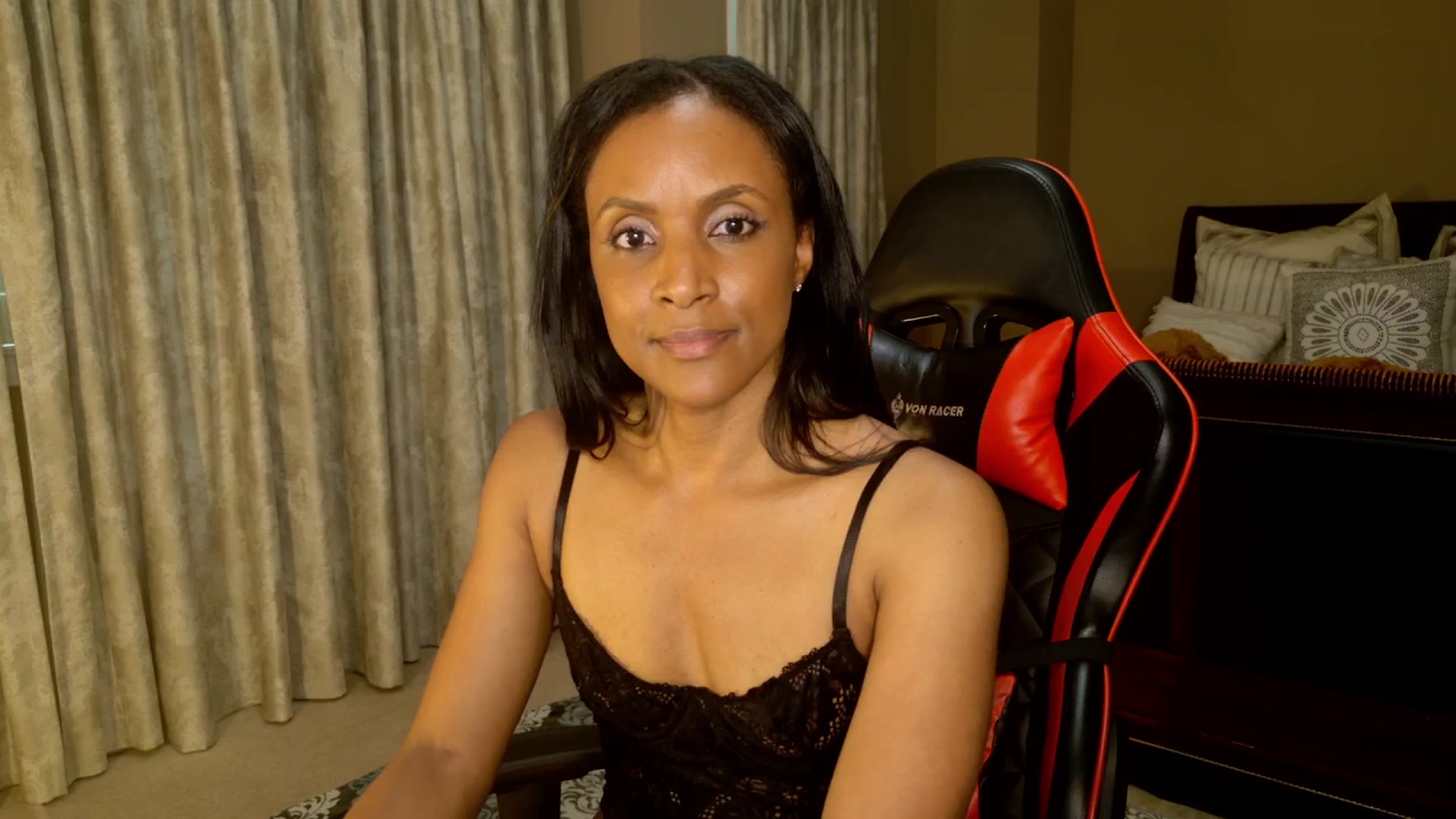 Gallery image thumbnail from Ms_WetNWild's myfreecams stream on, 06/30/2025, 14:01 image 16 of 20