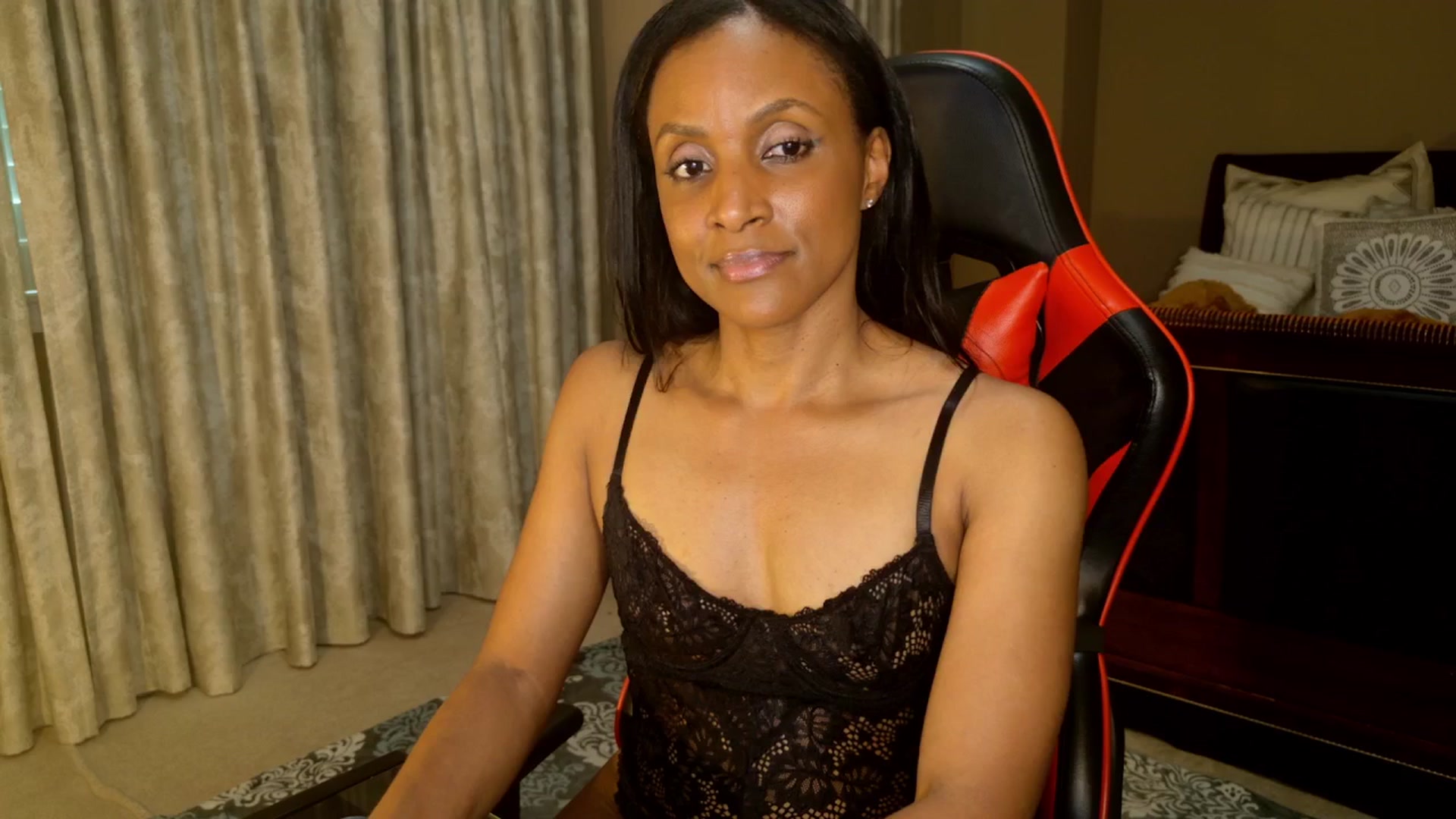 Gallery image thumbnail from Ms_WetNWild's myfreecams stream on, 06/30/2025, 16:06 image 9 of 20