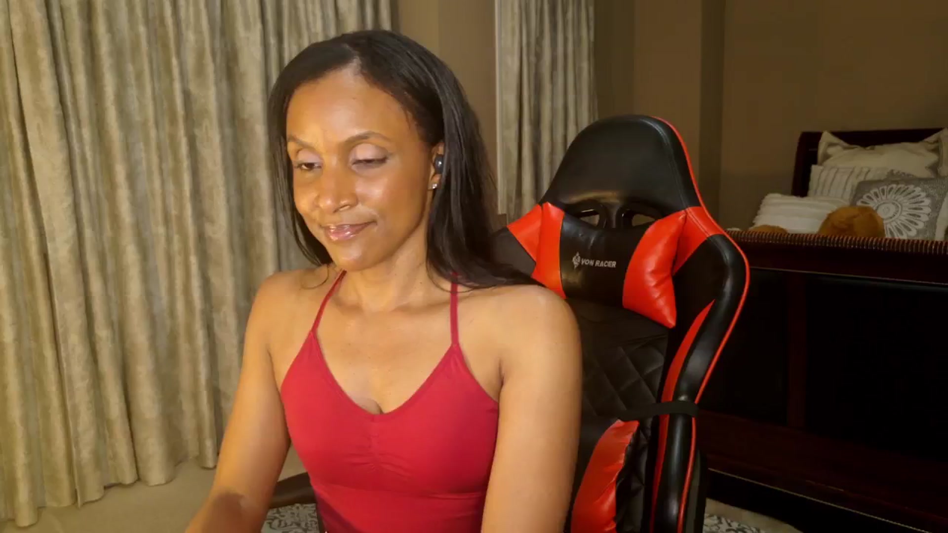 Gallery image thumbnail from Ms_WetNWild's myfreecams stream on, 07/02/2025, 02:46 image 19 of 20