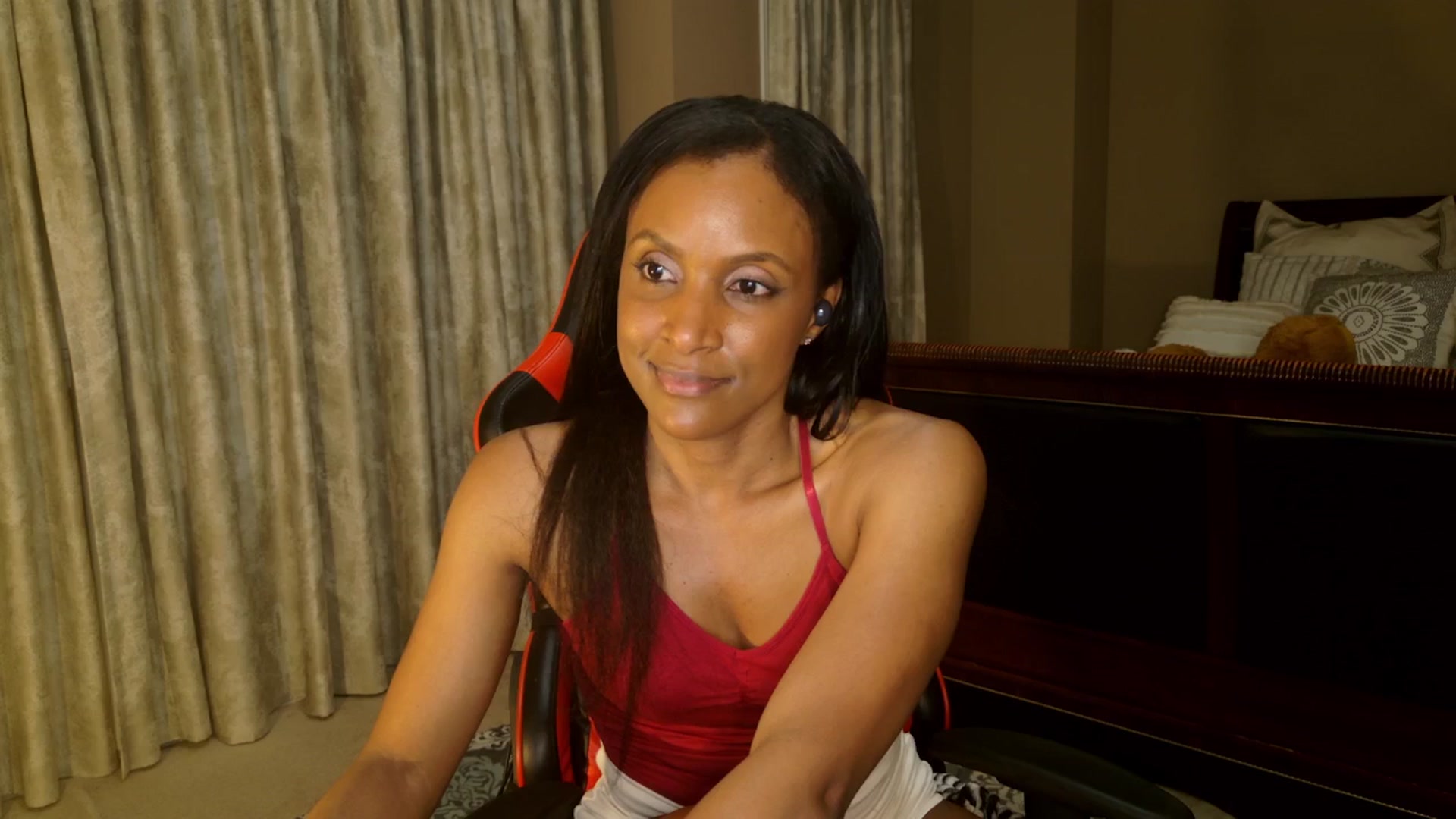 Gallery image thumbnail from Ms_WetNWild's myfreecams stream on, 07/02/2025, 02:46 image 15 of 20