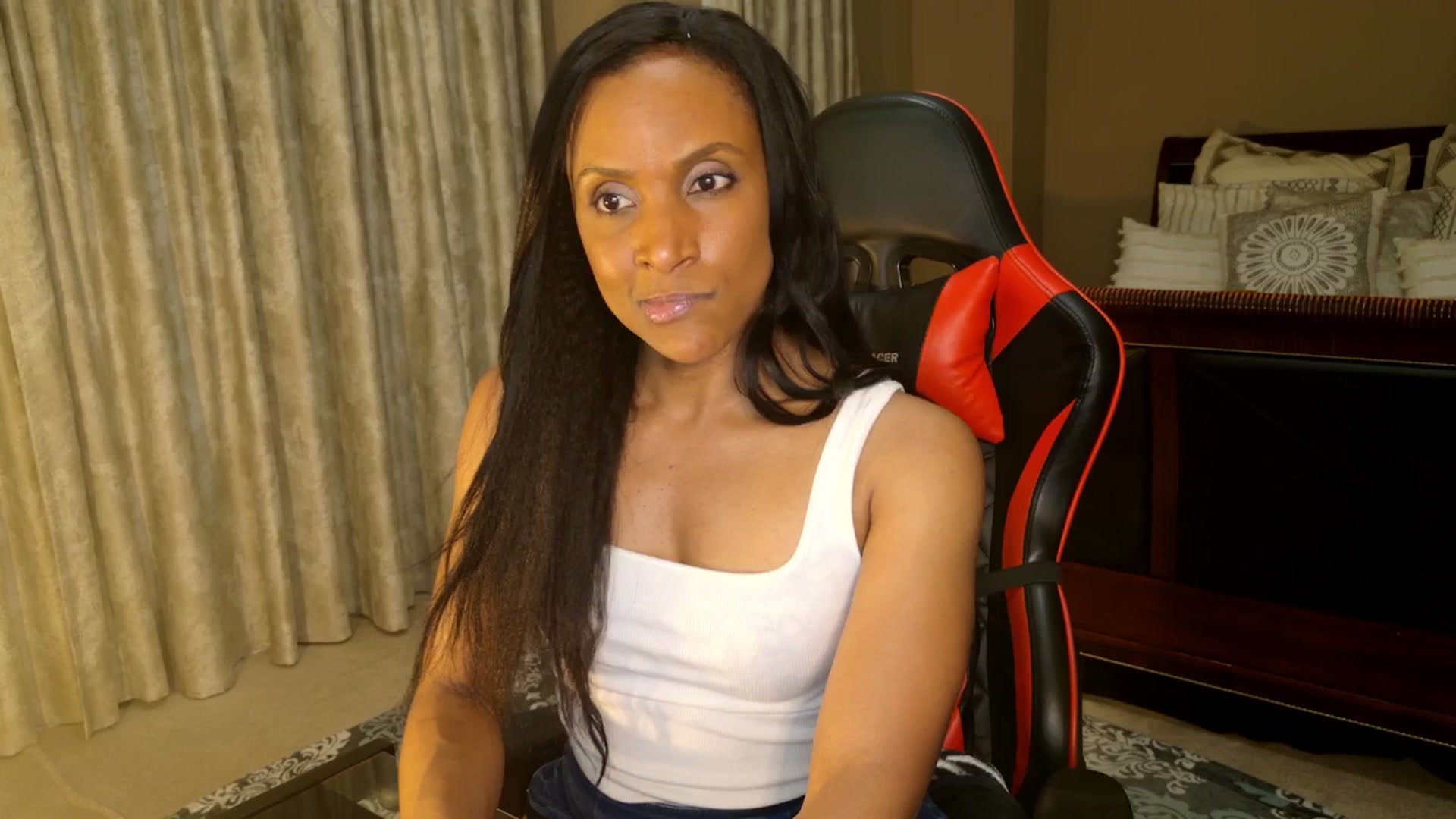 Gallery image thumbnail from Ms_WetNWild's myfreecams stream on, 07/07/2025, 17:33 image 1 of 20