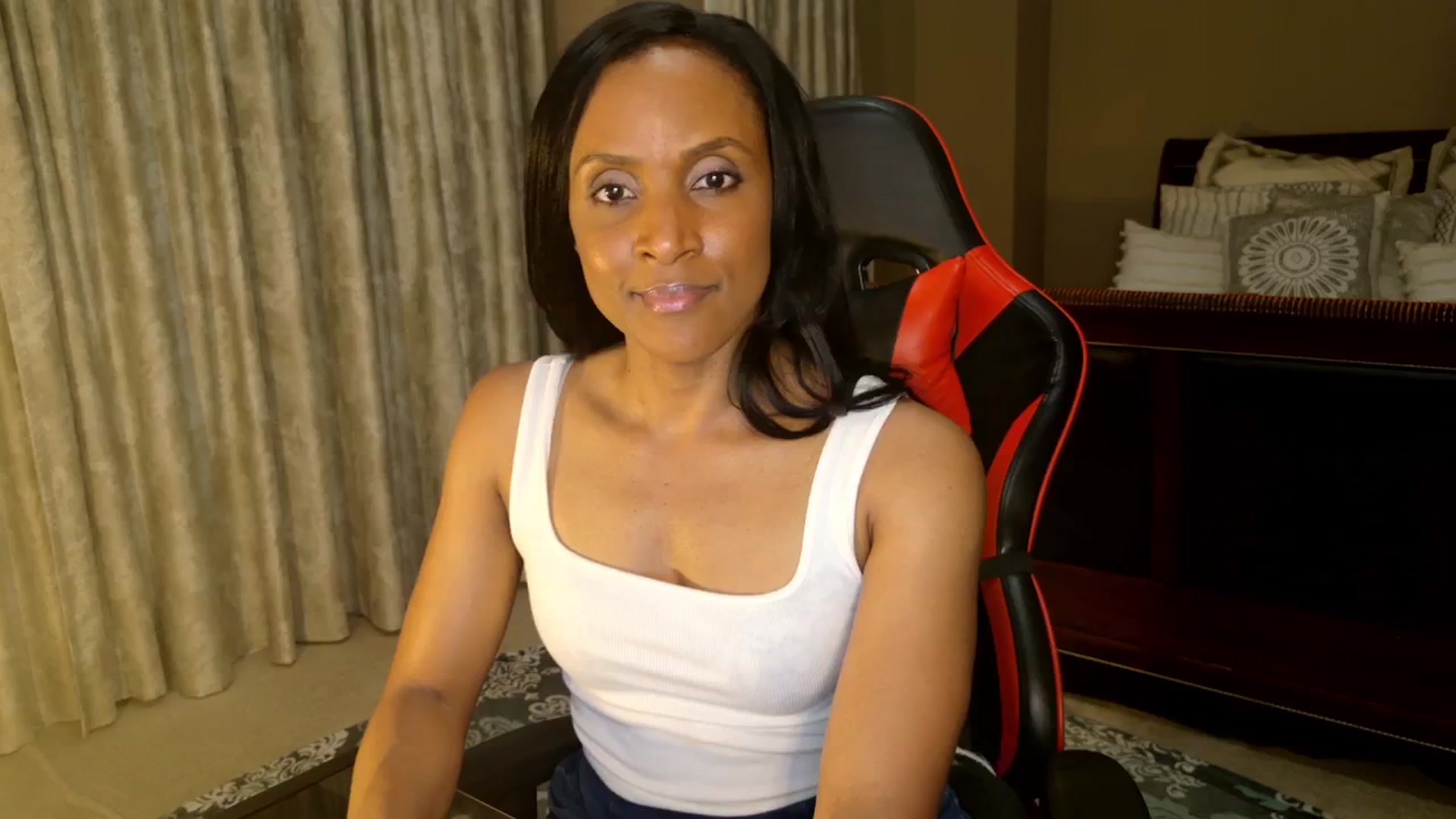 Gallery image thumbnail from Ms_WetNWild's myfreecams stream on, 07/07/2025, 17:33 image 5 of 20