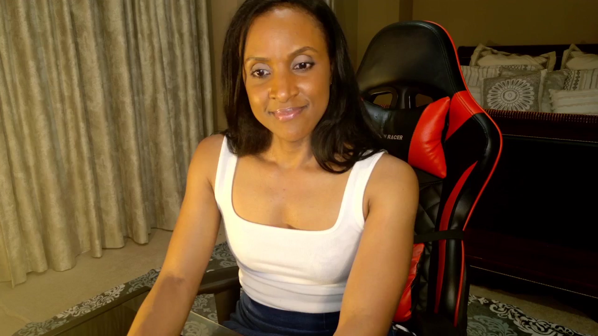 Gallery image thumbnail from Ms_WetNWild's myfreecams stream on, 07/07/2025, 18:50 image 3 of 20