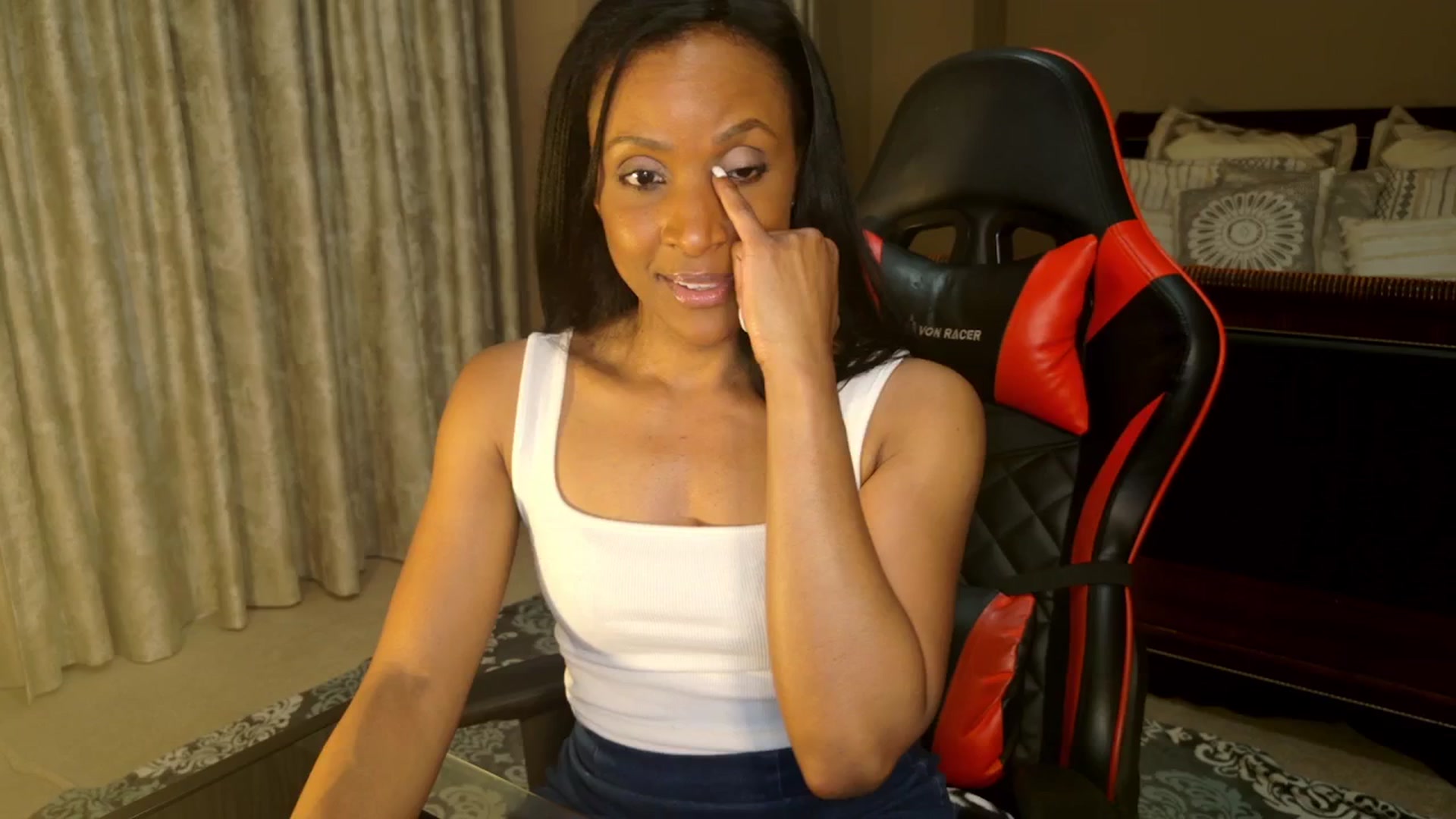 Gallery image thumbnail from Ms_WetNWild's myfreecams stream on, 07/07/2025, 18:50 image 14 of 20
