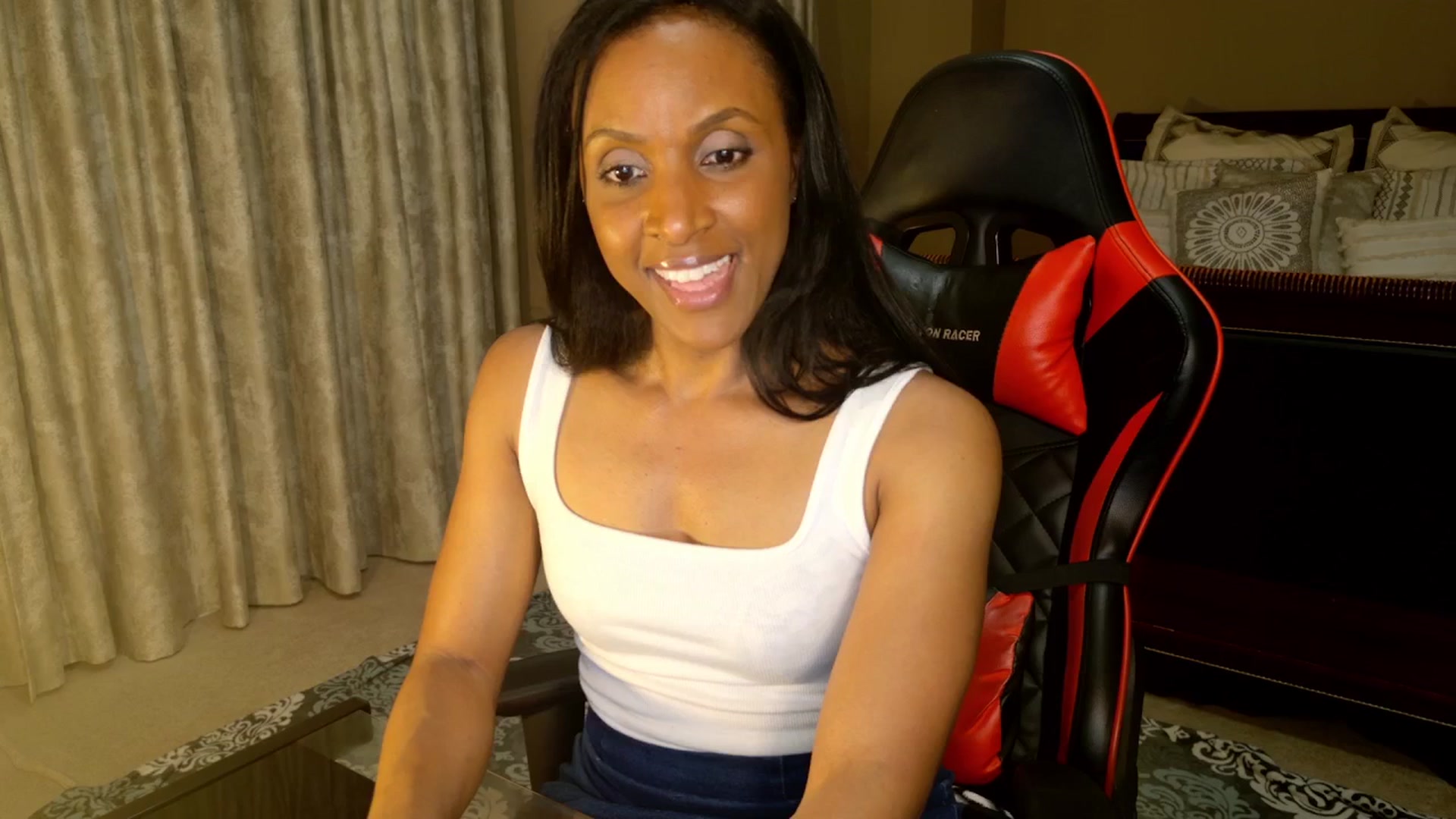 Gallery image thumbnail from Ms_WetNWild's myfreecams stream on, 07/07/2025, 18:50 image 6 of 20