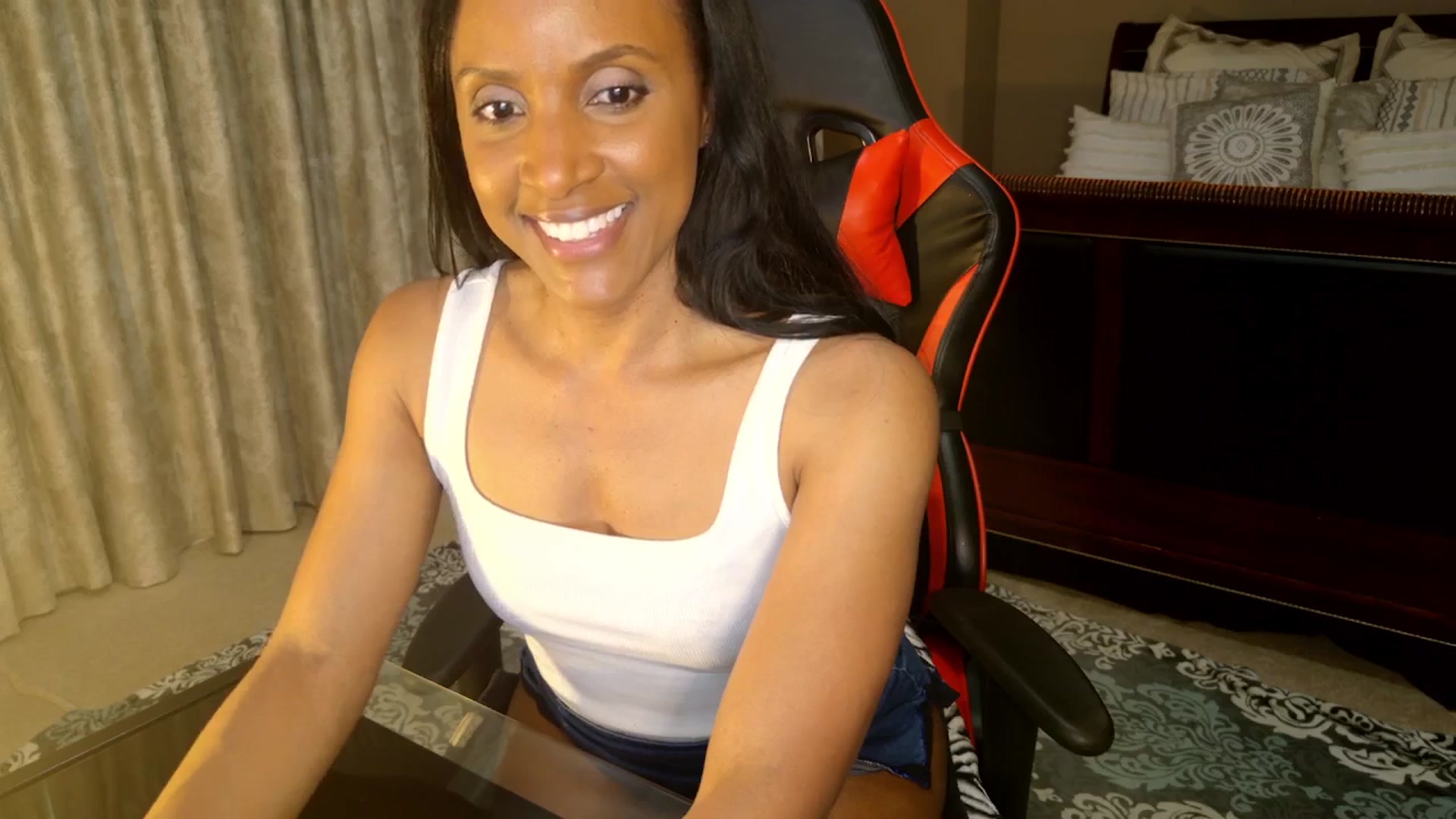 Gallery image thumbnail from Ms_WetNWild's myfreecams stream on, 07/07/2025, 22:54 image 5 of 20