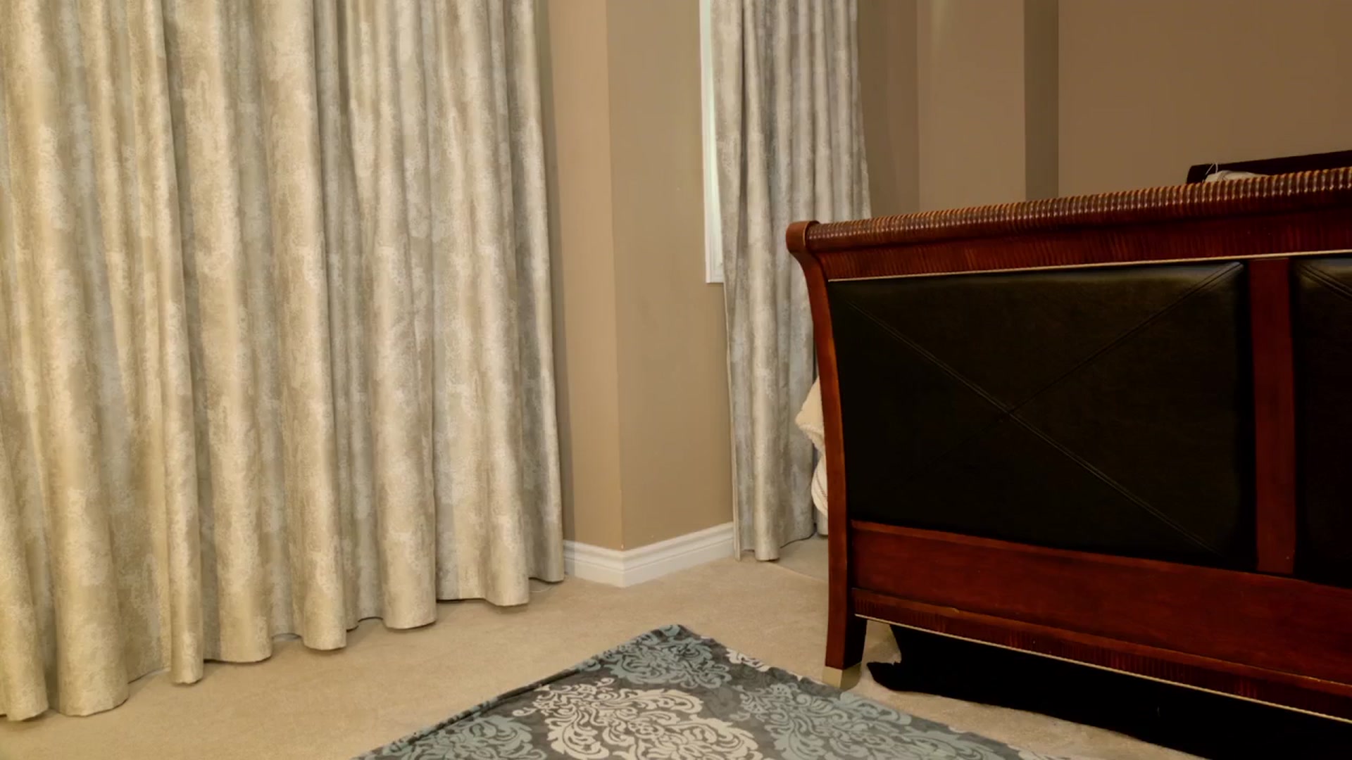 Gallery image thumbnail from Ms_WetNWild's myfreecams stream on, 07/13/2025, 22:58 image 19 of 20