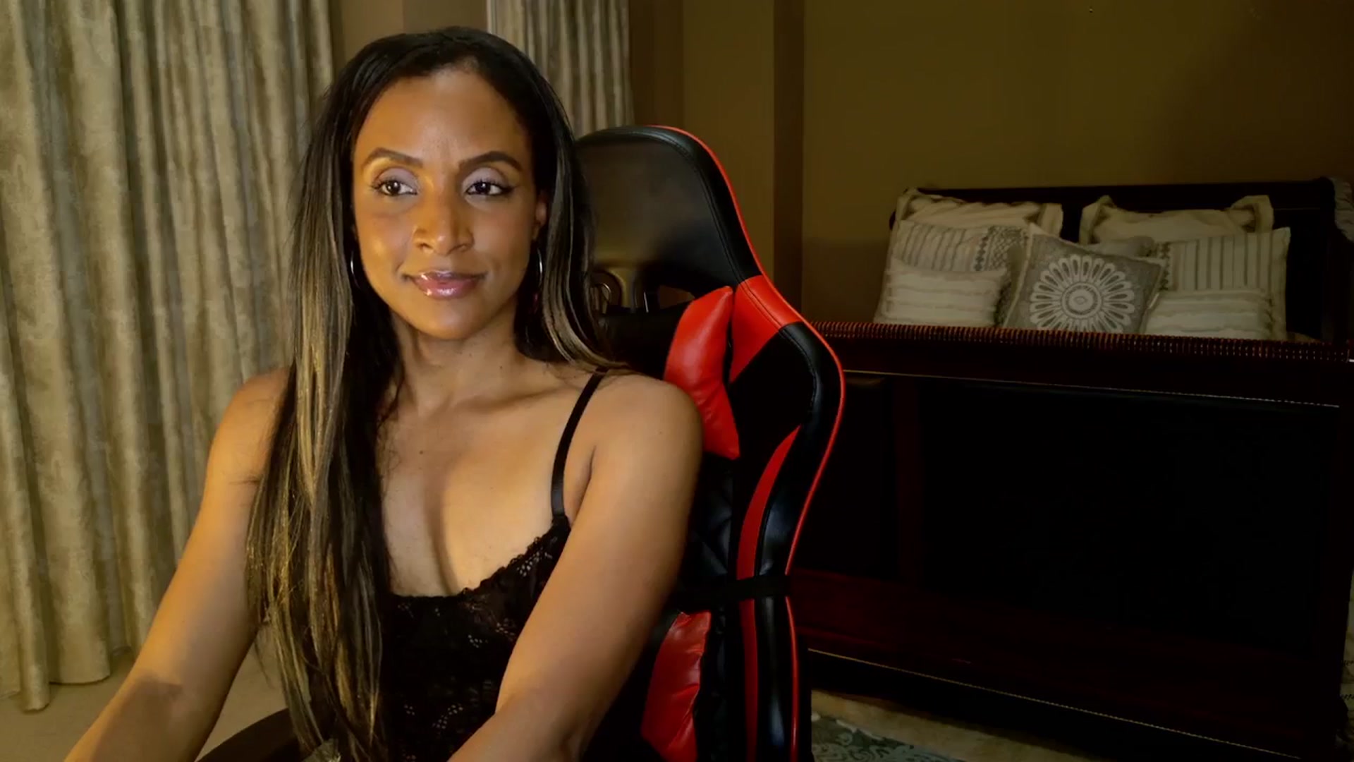 Gallery image thumbnail from Ms_WetNWild's myfreecams stream on, 07/23/2025, 03:17 image 20 of 20