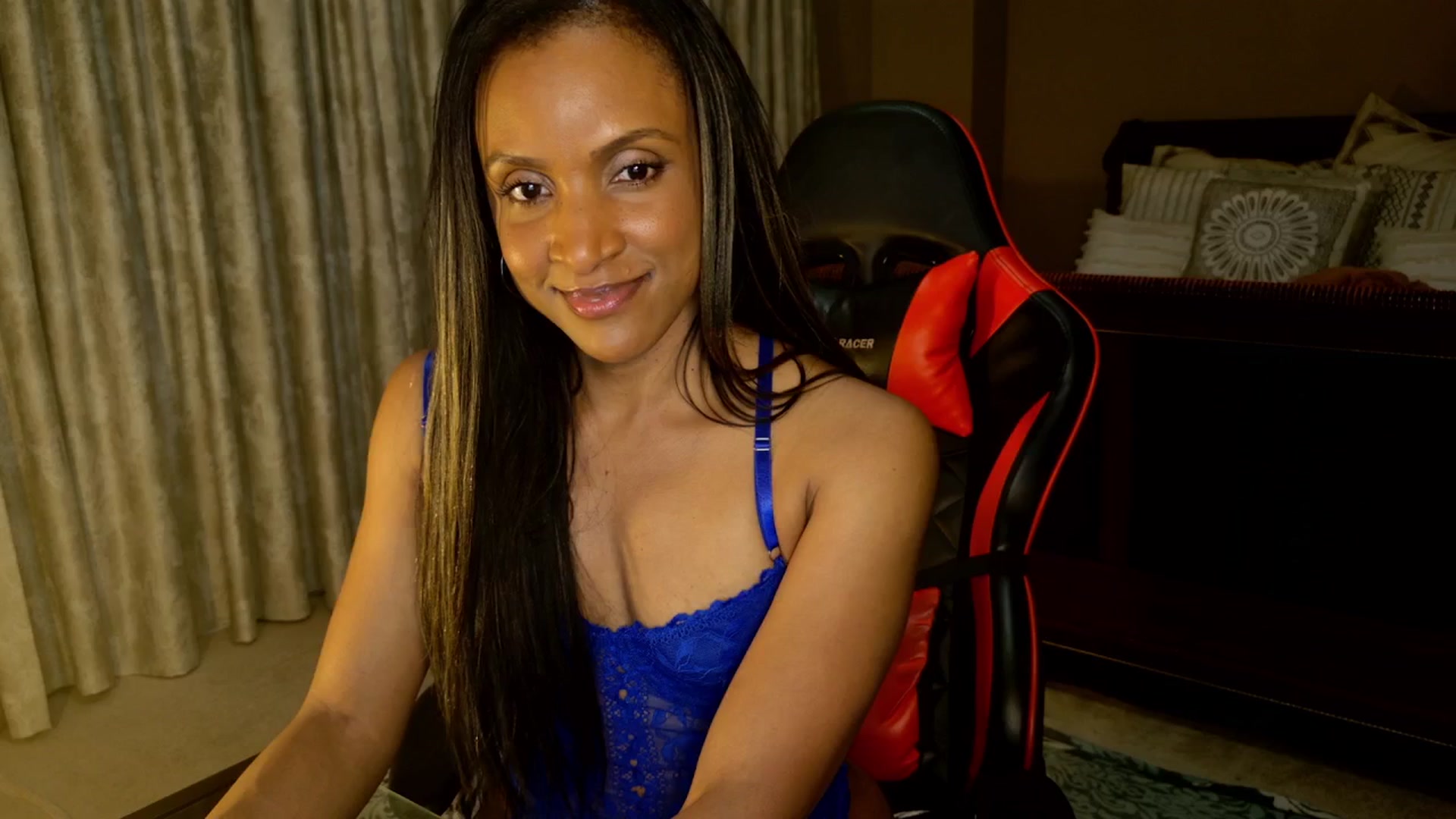 Gallery image thumbnail from Ms_WetNWild's myfreecams stream on, 07/25/2025, 04:41 image 5 of 20