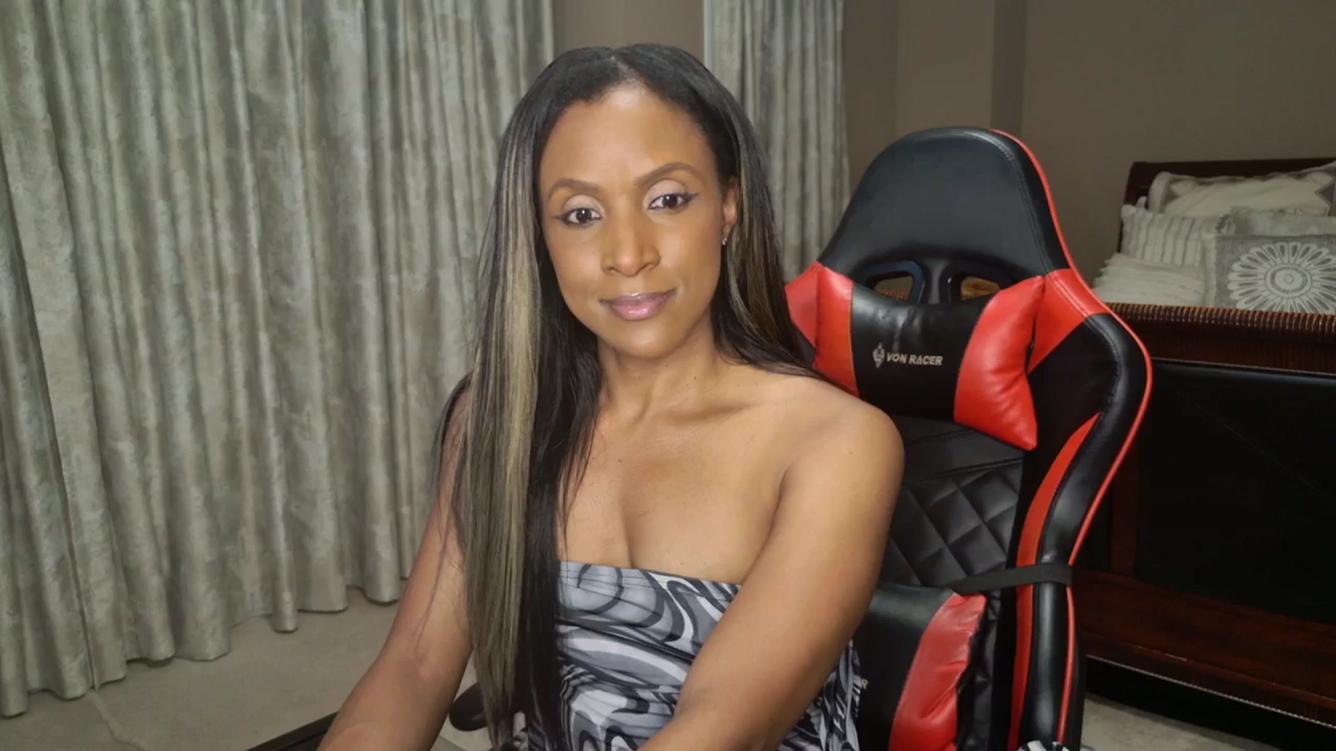Gallery image thumbnail from Ms_WetNWild's myfreecams stream on, 07/31/2025, 04:44 image 1 of 20