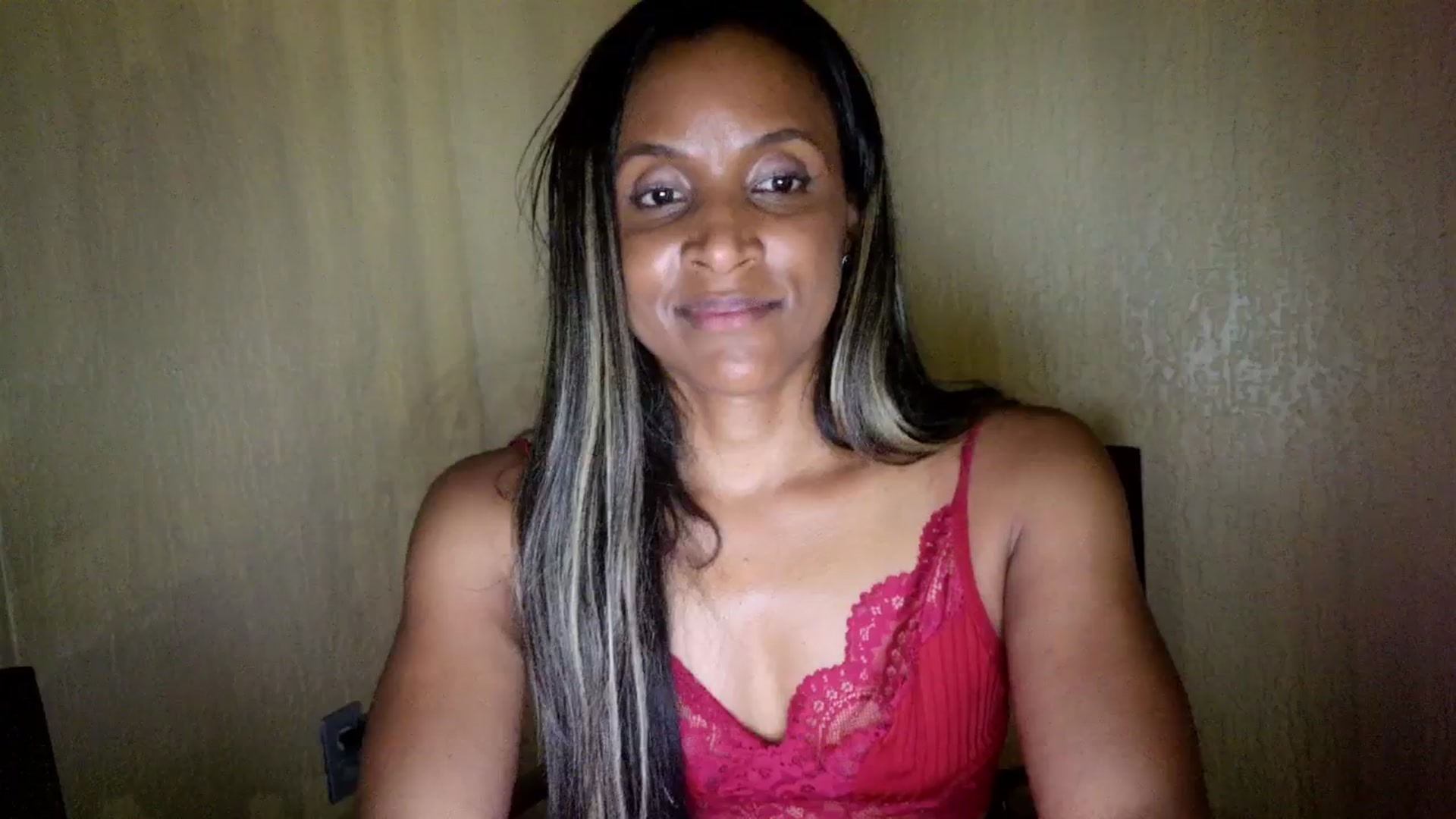 Gallery image thumbnail from Ms_WetNWild's myfreecams stream on, 08/05/2025, 04:15 image 19 of 20